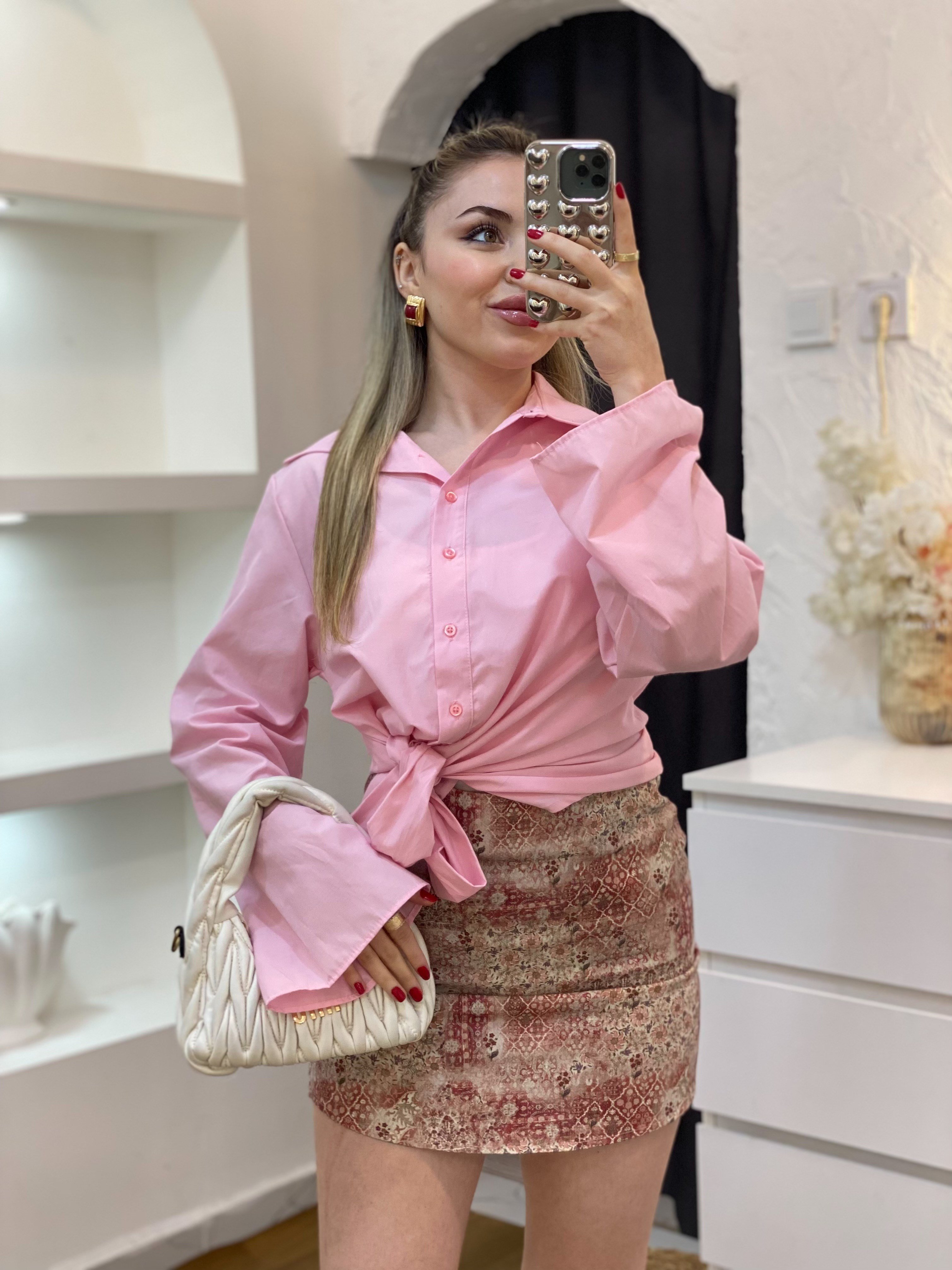 Pembe Yanı Bağlamalı Model Gömlek 