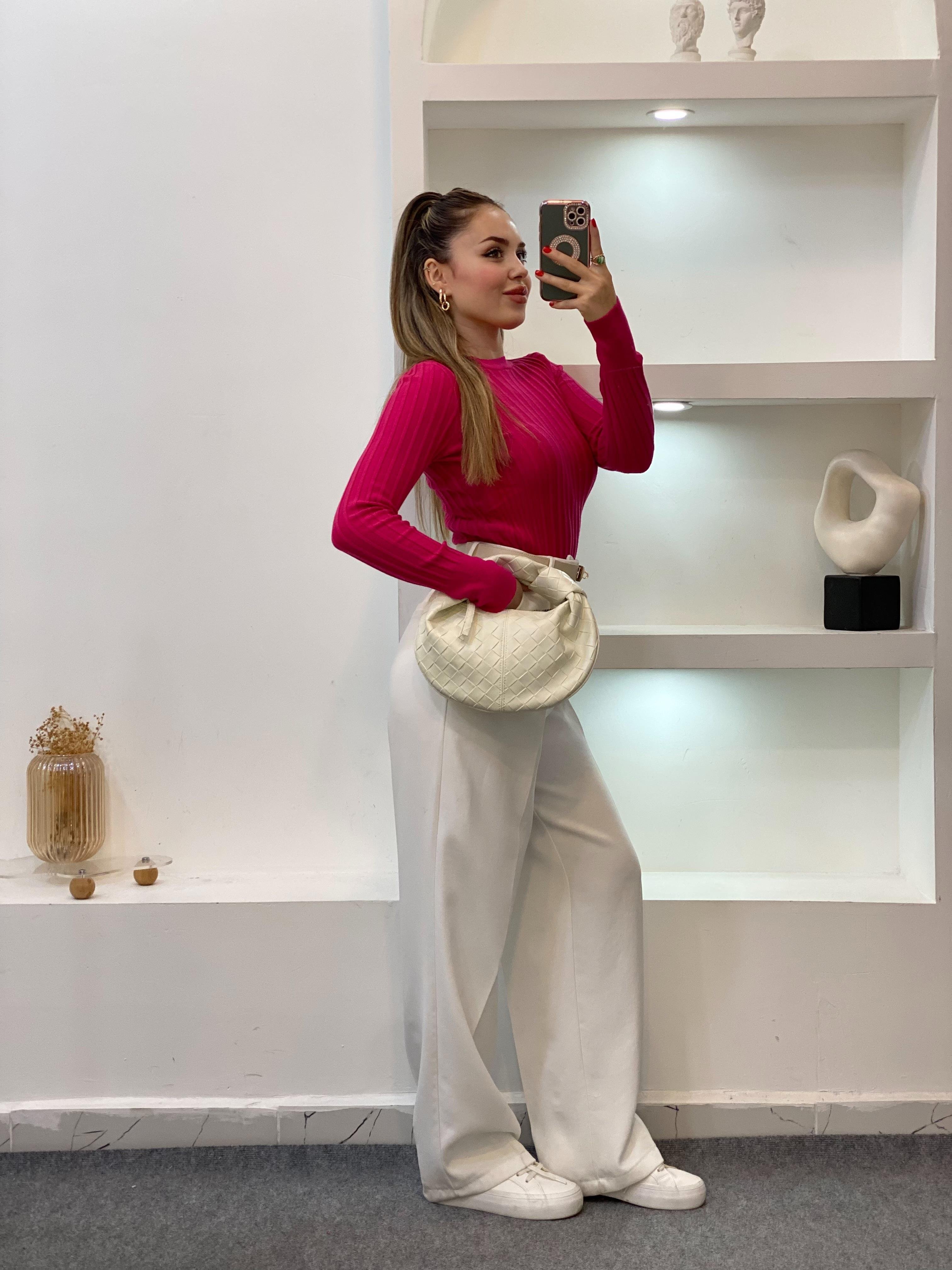 Pembe Yumoş Dokulu Triko Bluz 
