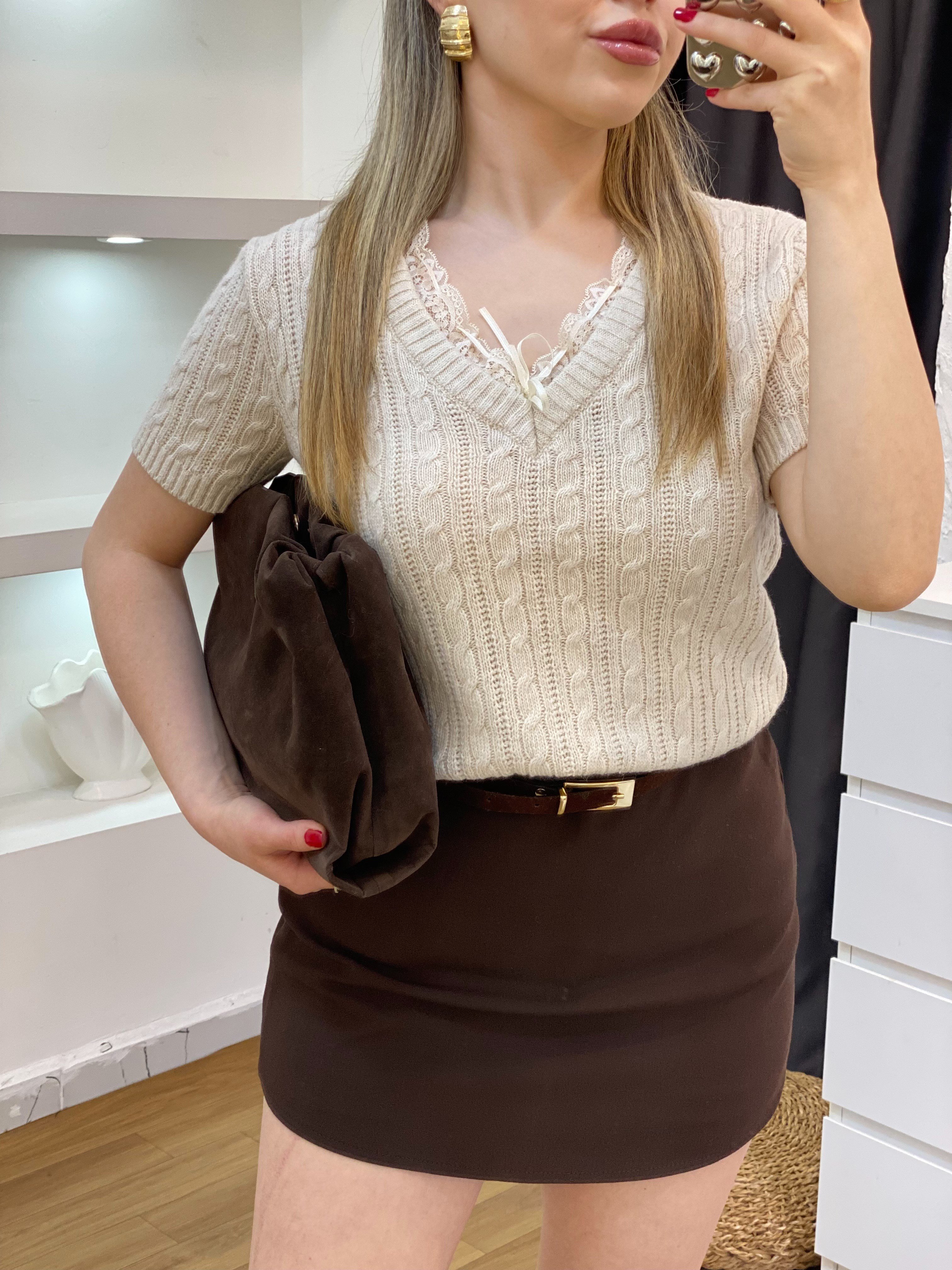 Q Marka Premium Bej Renk Dantel Yaka Triko