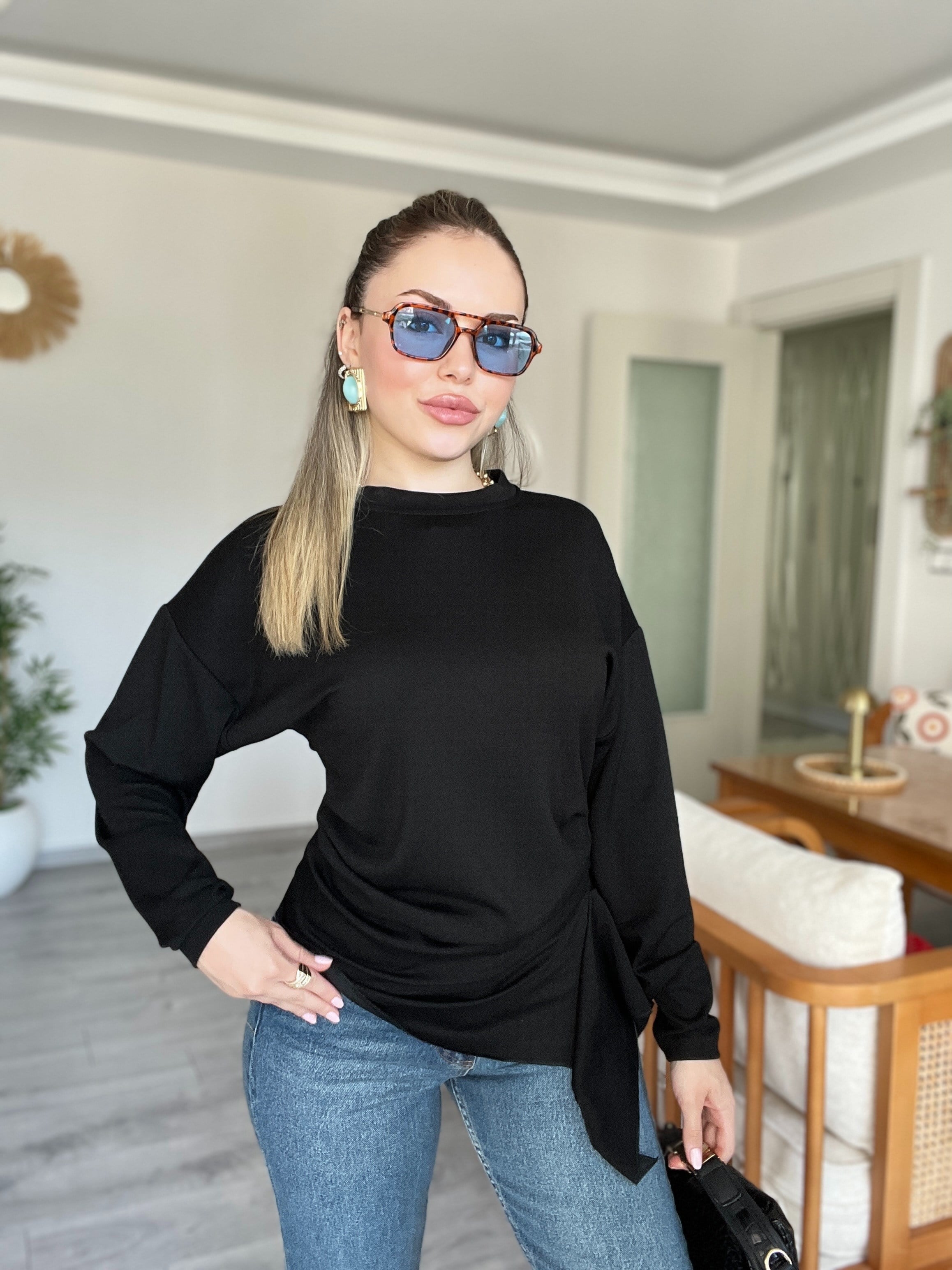 Siyah Asimetrik Kesim Modal Kumaş Bluz 