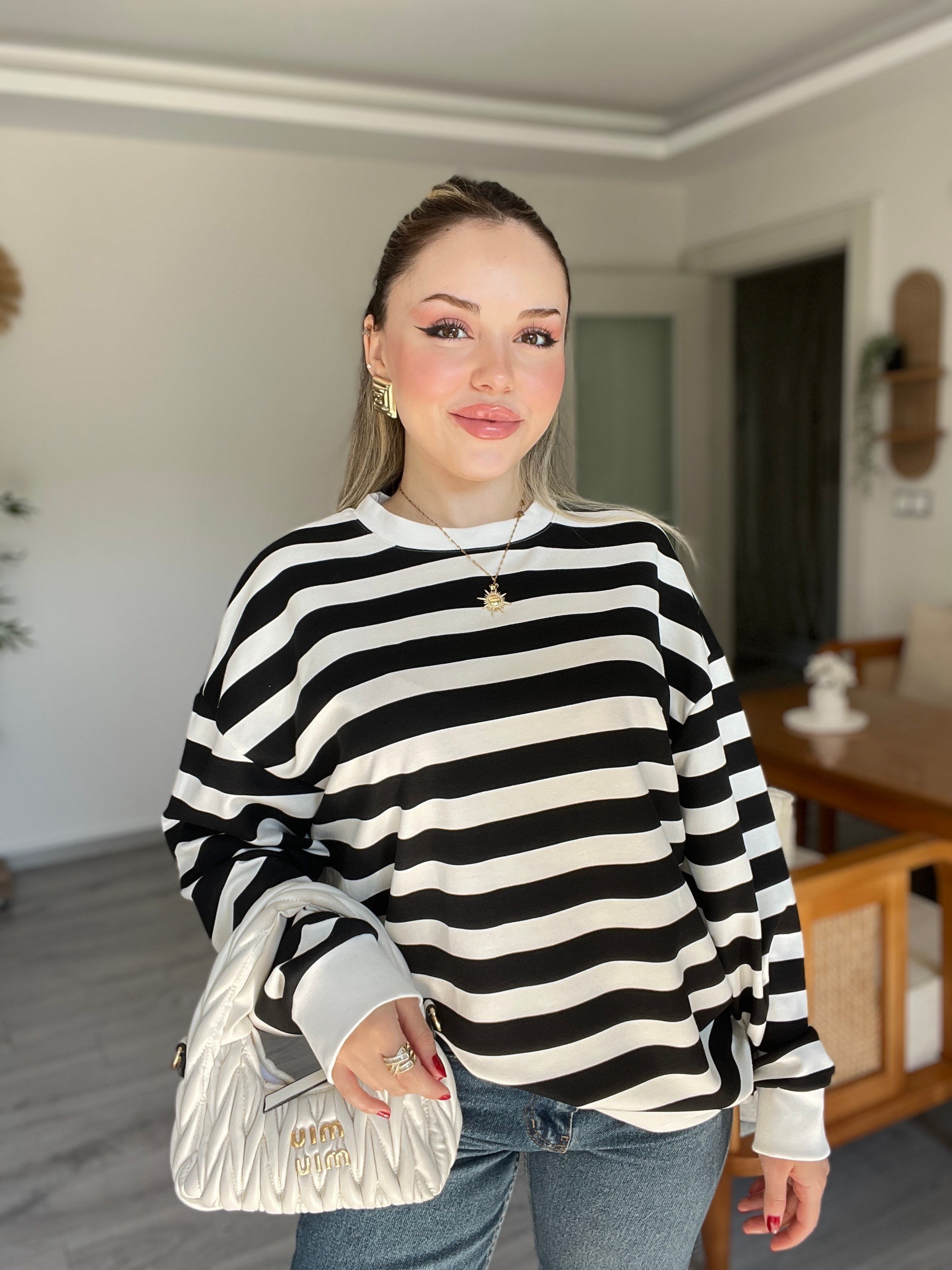 Siyah Beyaz Çizgili Oversize Modal Sweatshirt 