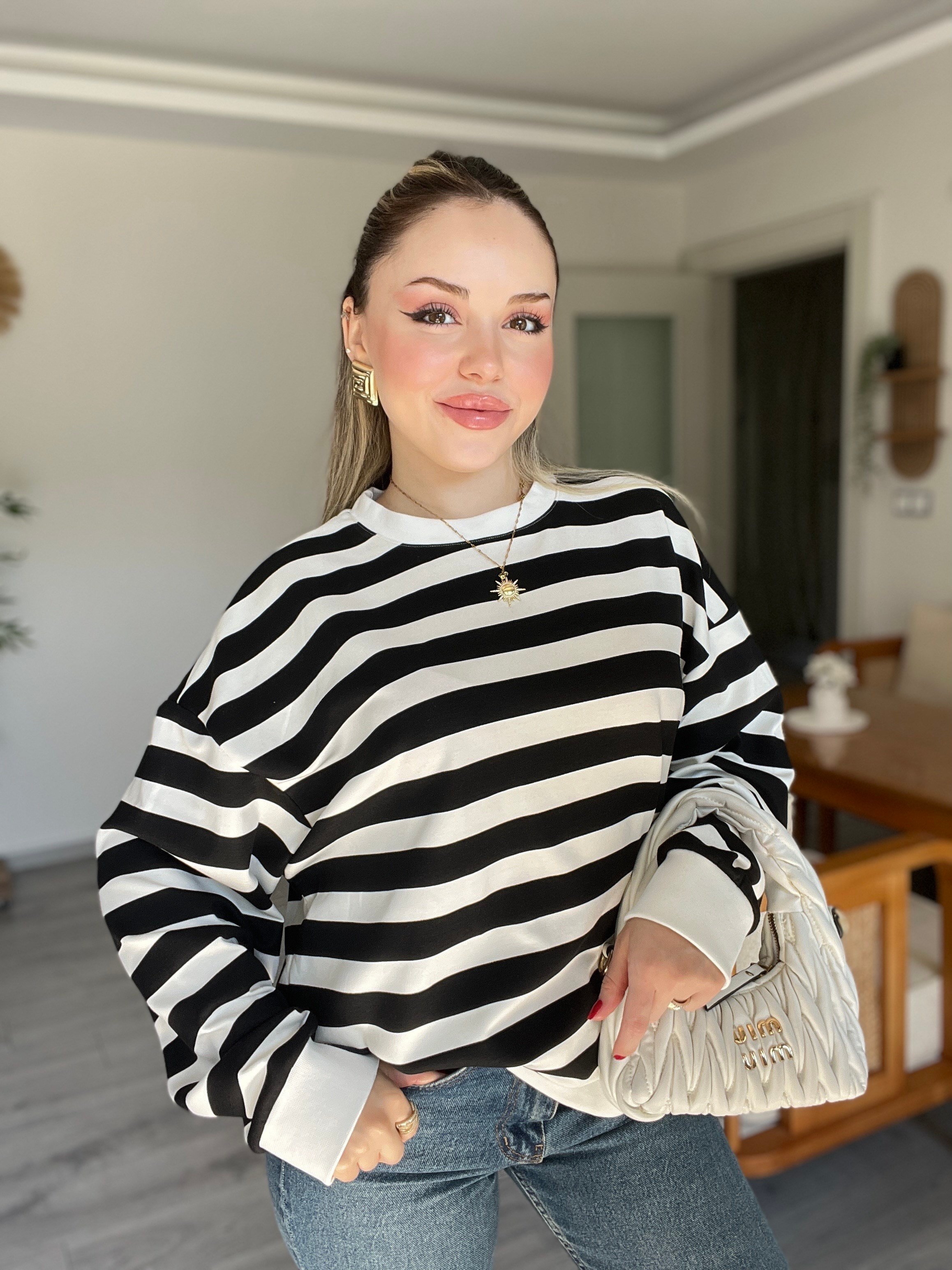 Siyah Beyaz Çizgili Oversize Modal Sweatshirt 