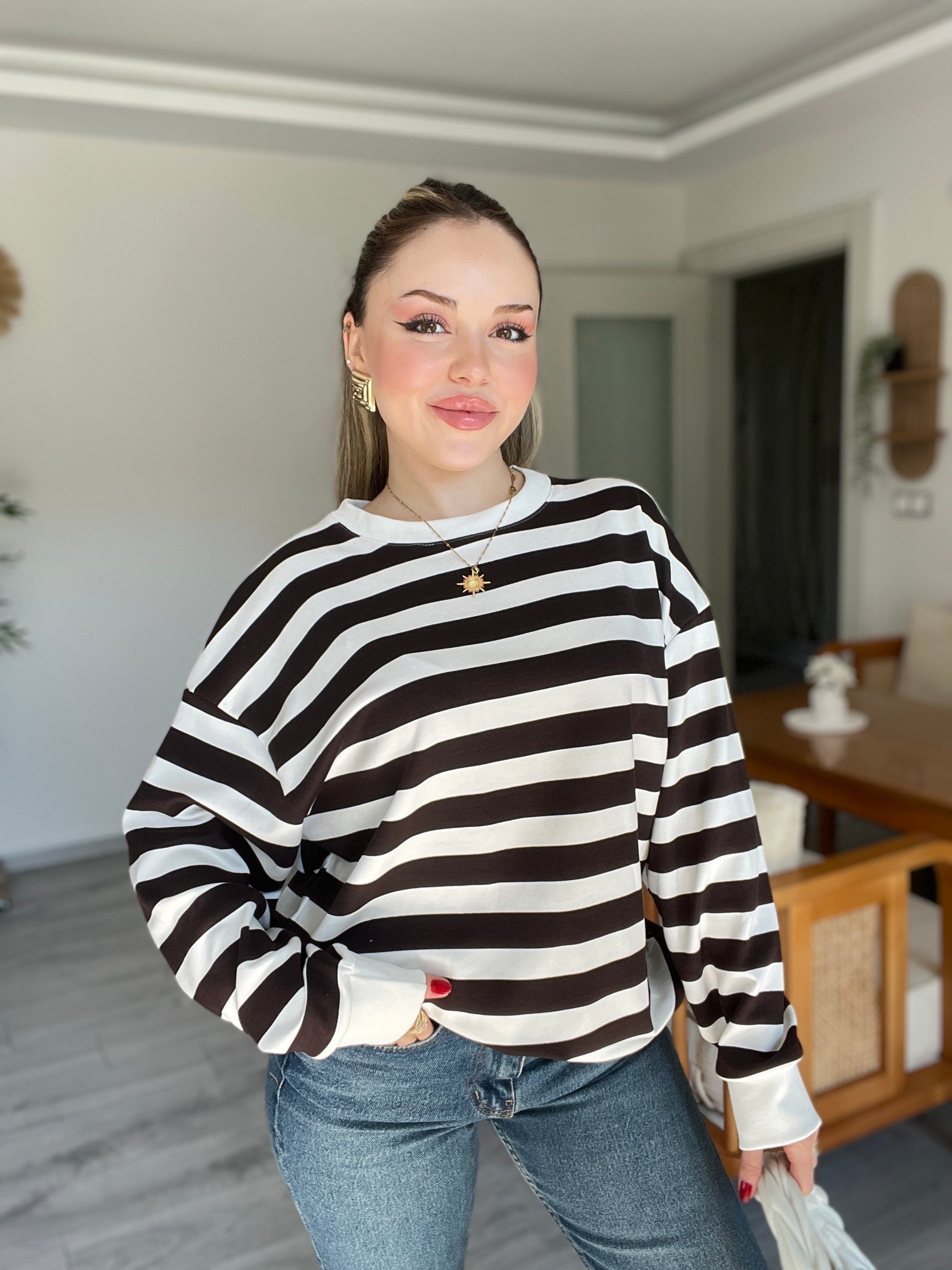 Siyah Beyaz Çizgili Oversize Modal Sweatshirt 