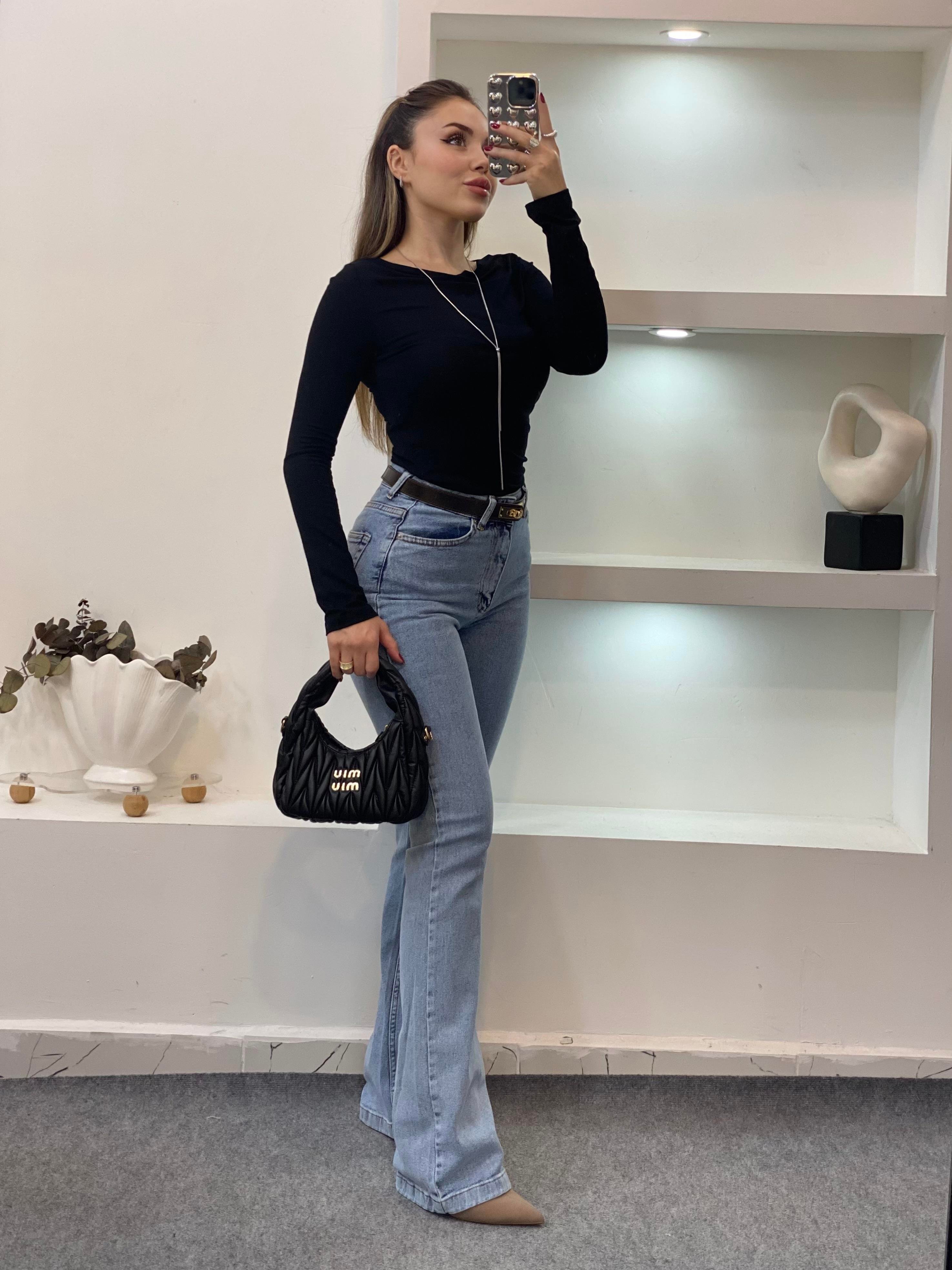 Siyah Degaje Yaka Basic Bluz