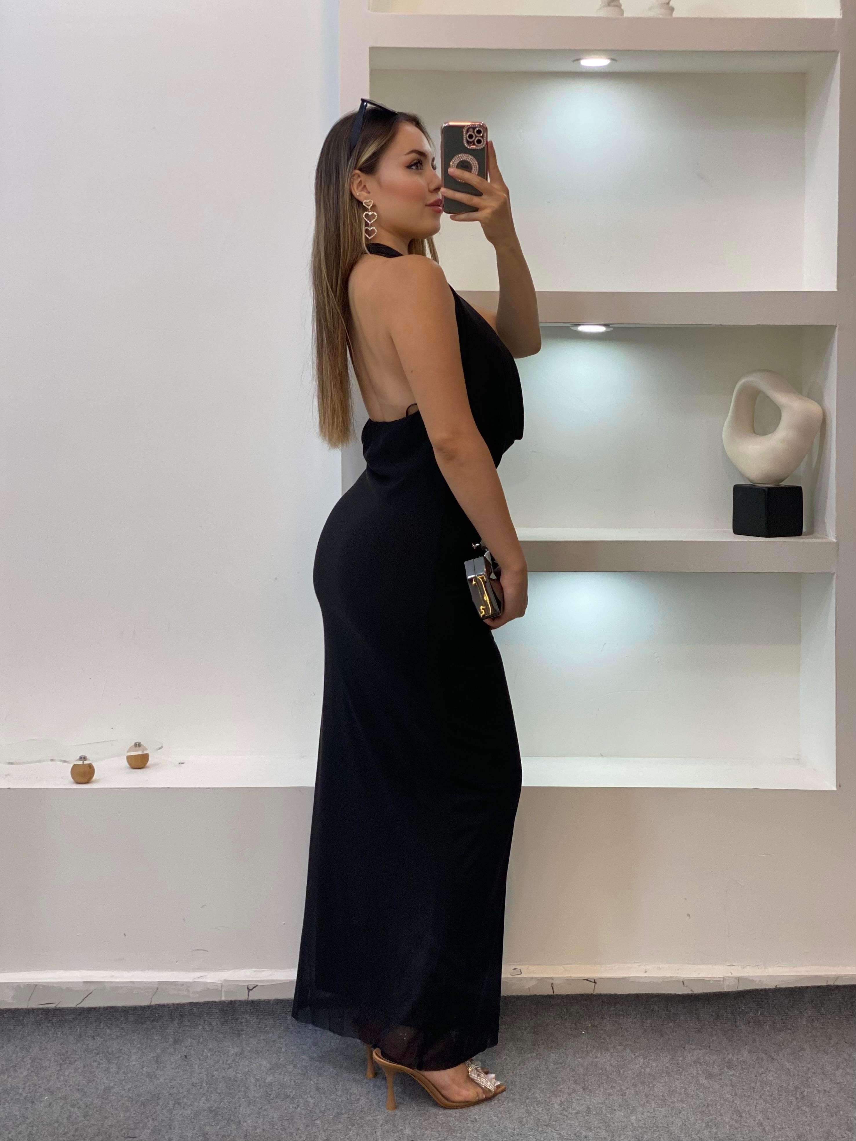 Siyah Degaje Yaka Sırt Dekolteli Elbise