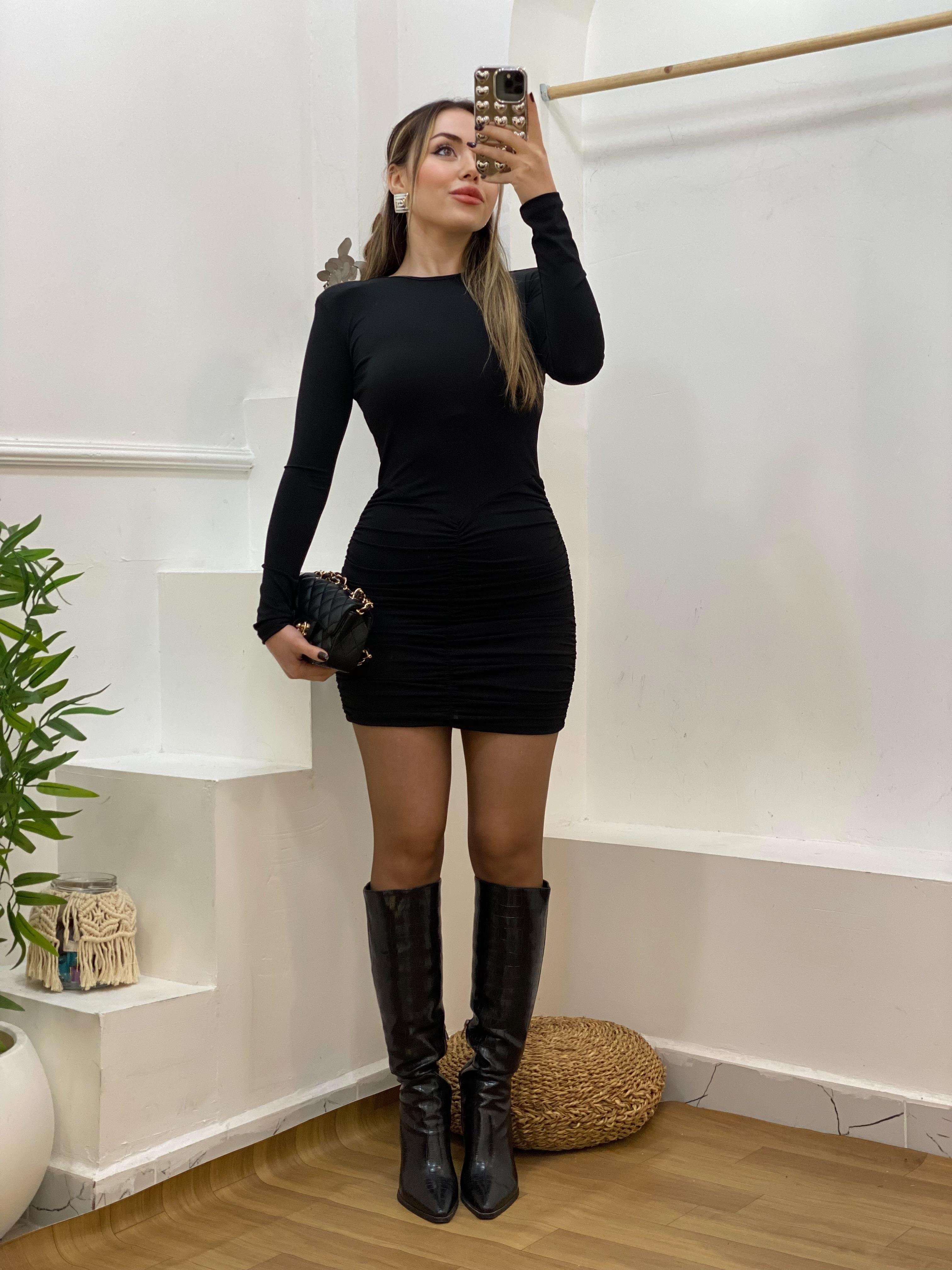 Siyah Drapeli Elbise