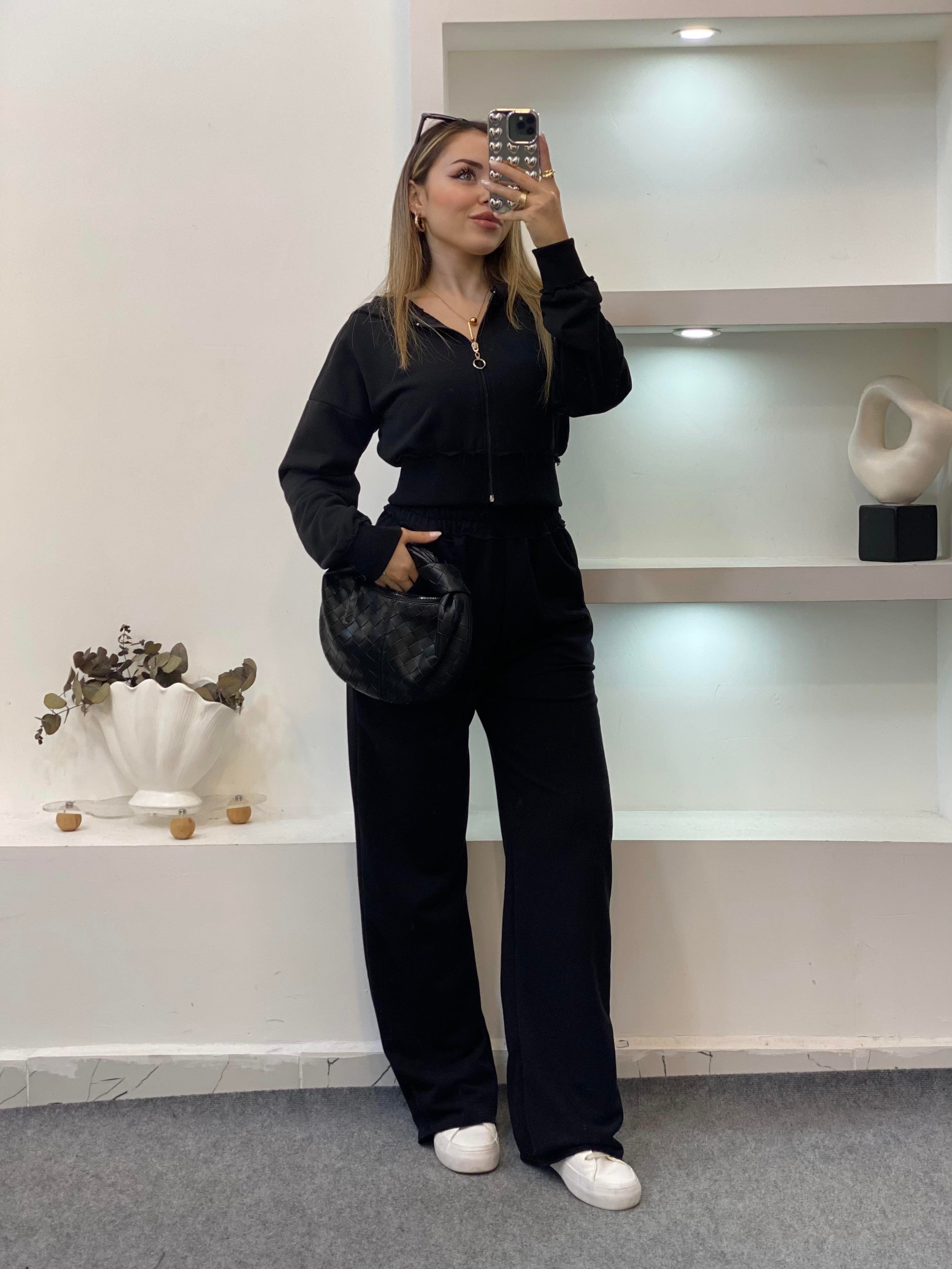 Siyah Kapşonlu Model Eşofman Takım