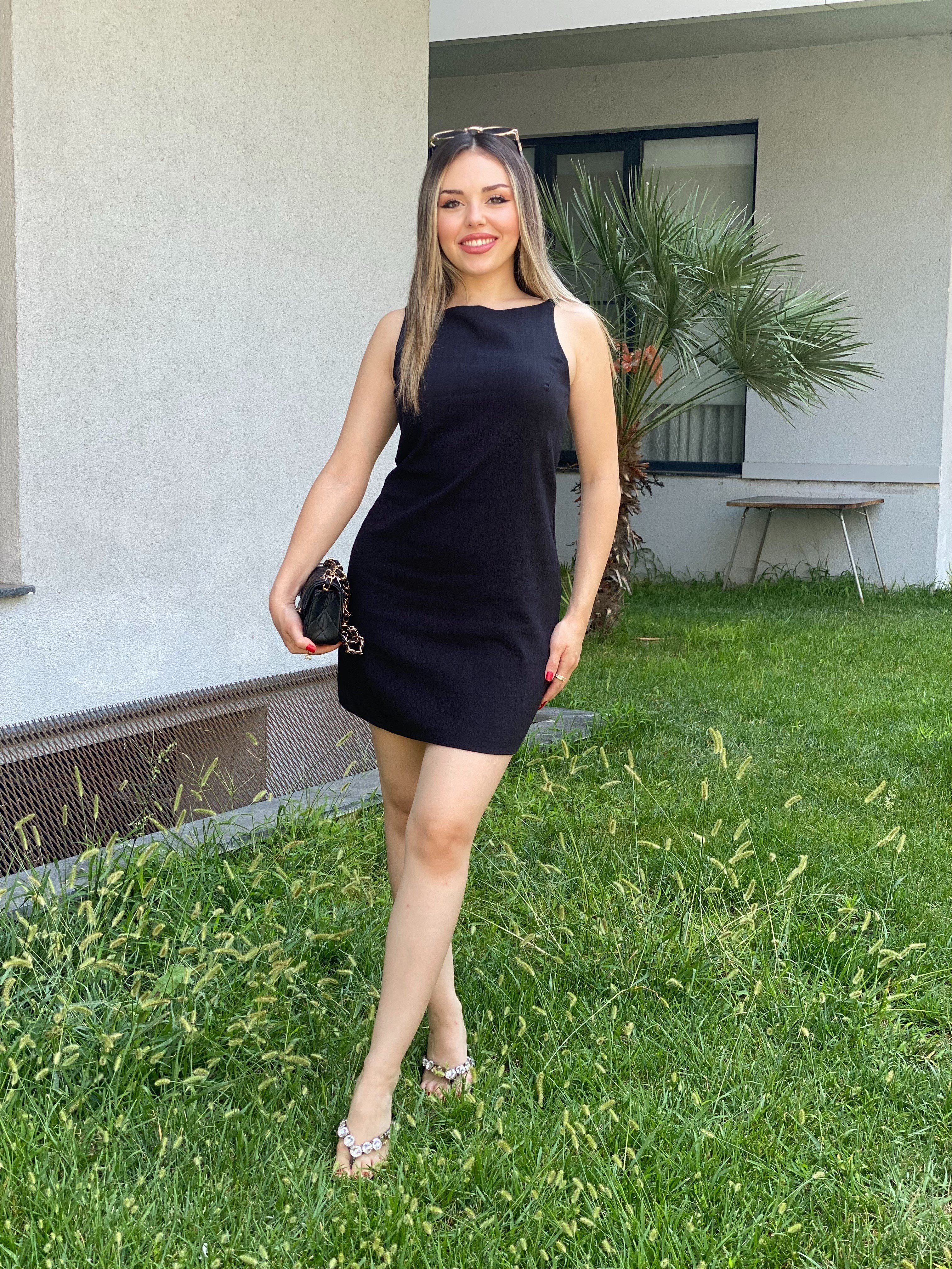 Siyah Keten Elbise 