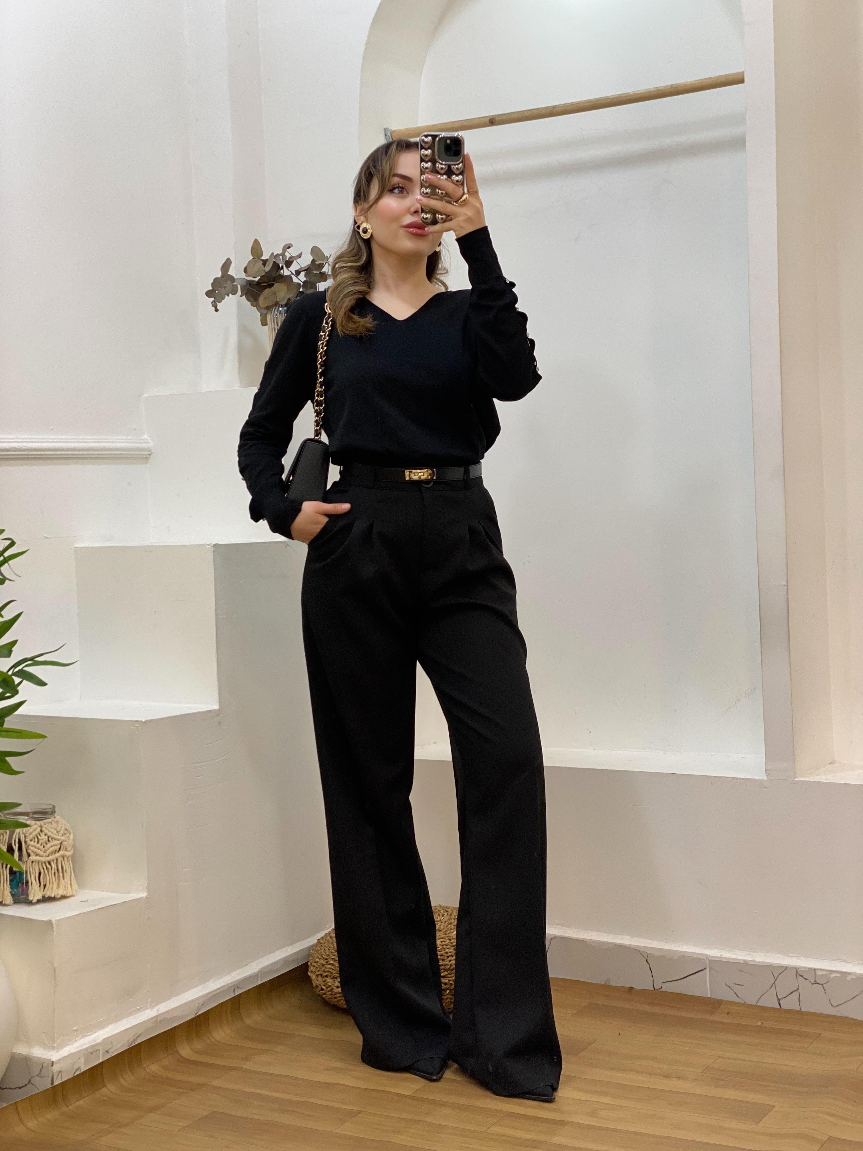 Siyah Kolları Pencereli Model Triko 