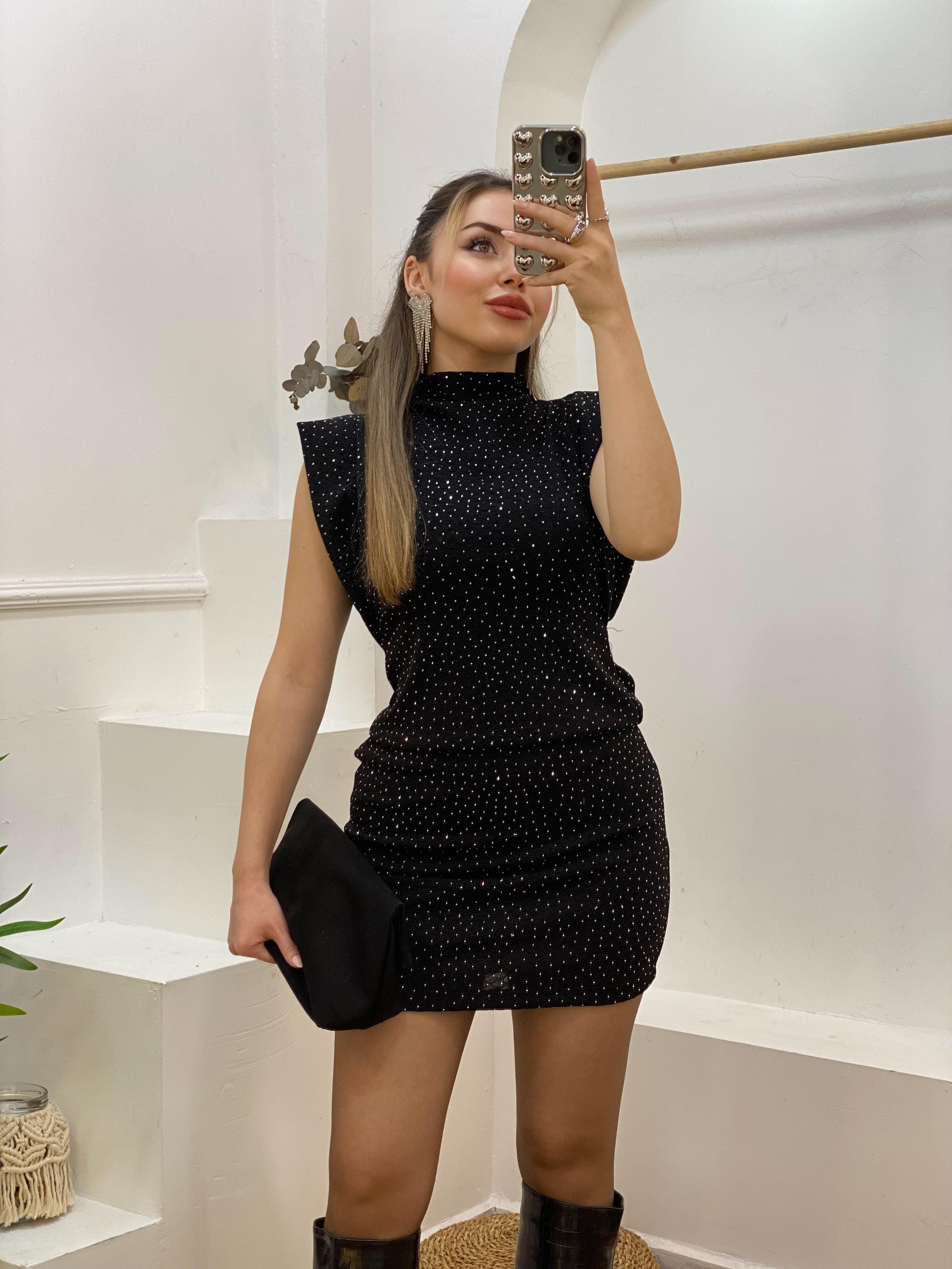 Siyah Likralı Parıltılı Elbise
