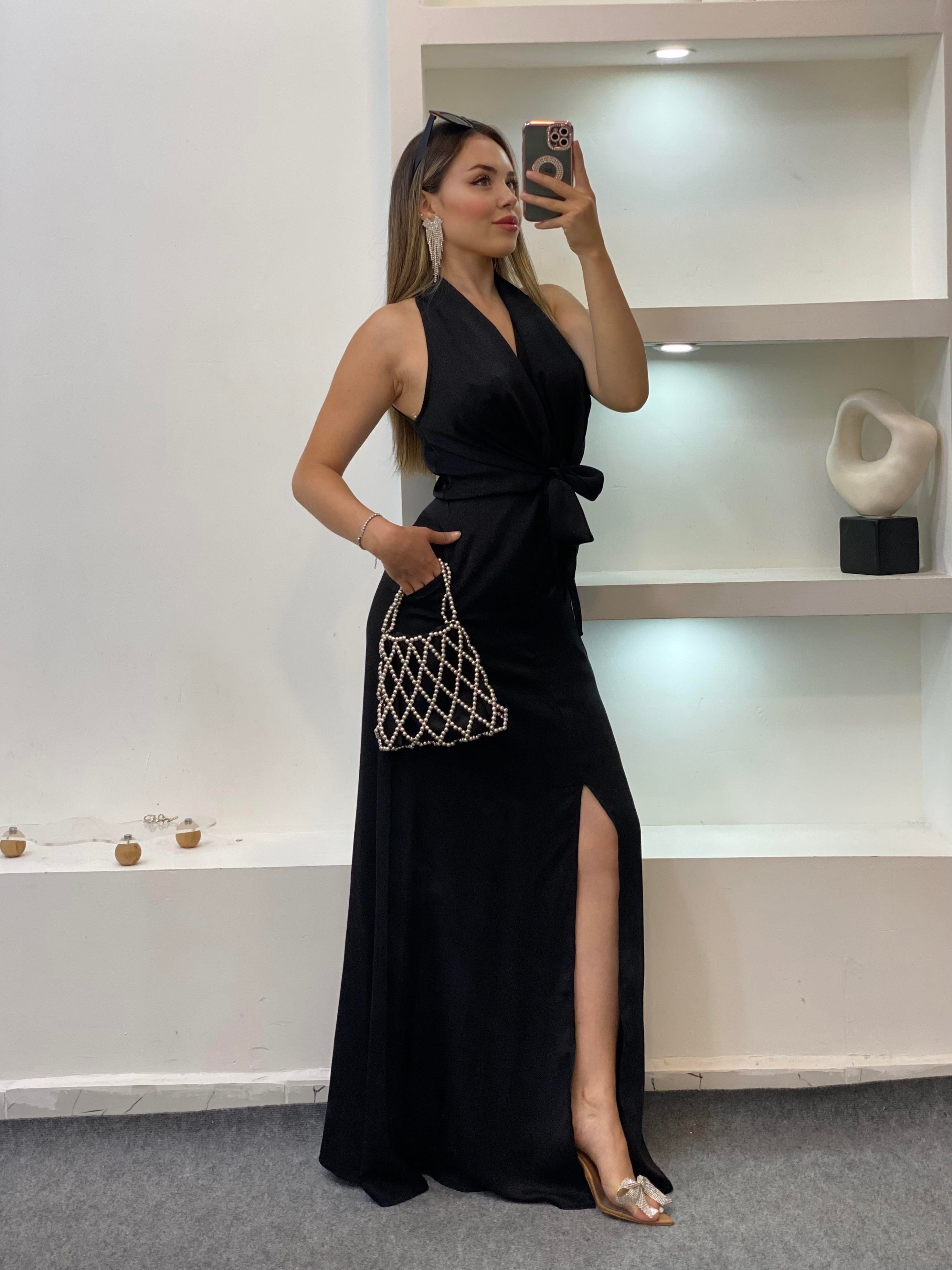Siyah Maxi Boy Önü Bağlamalı Model Elbise