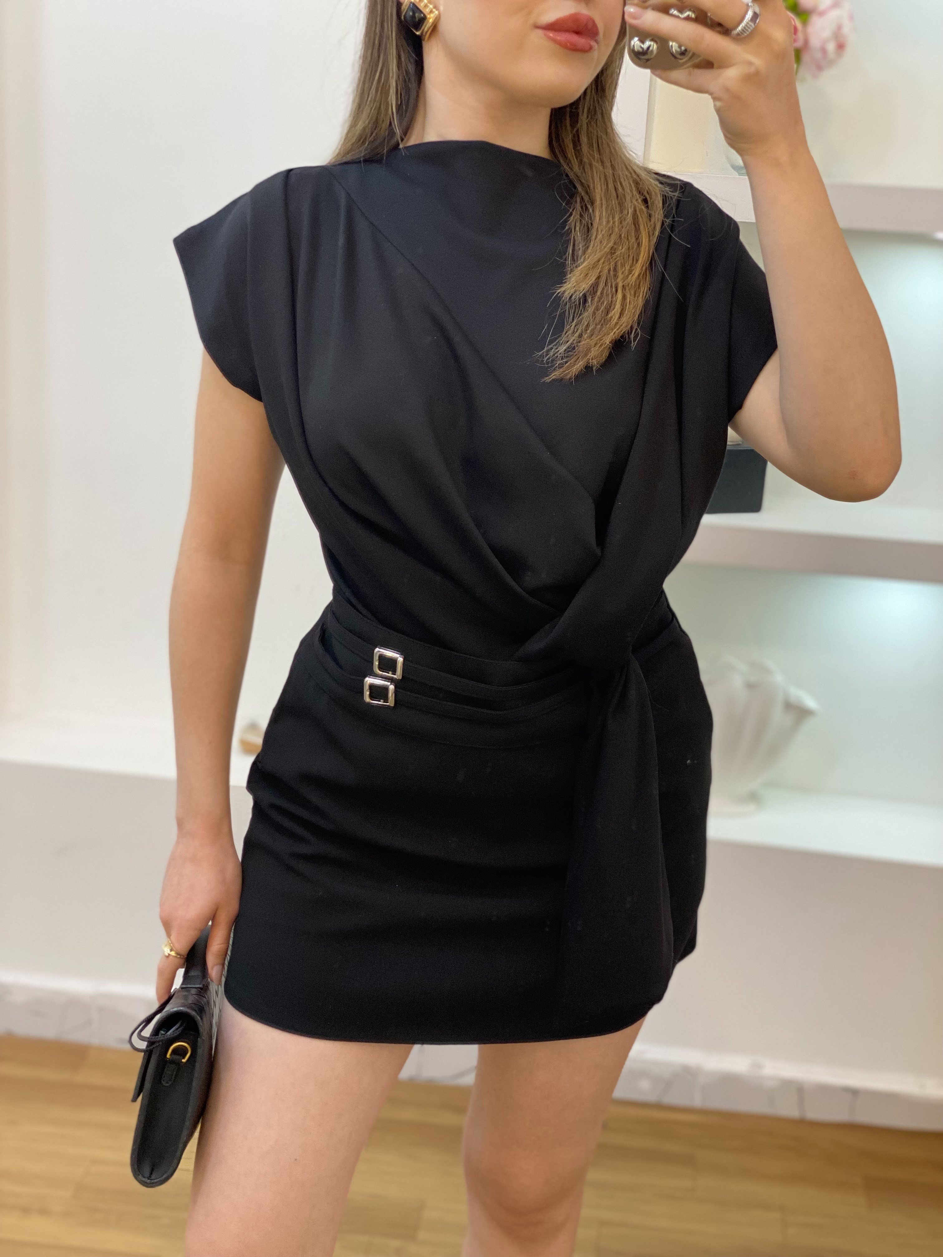 Siyah Modal Kumaş Düğümlü Model Bluz
