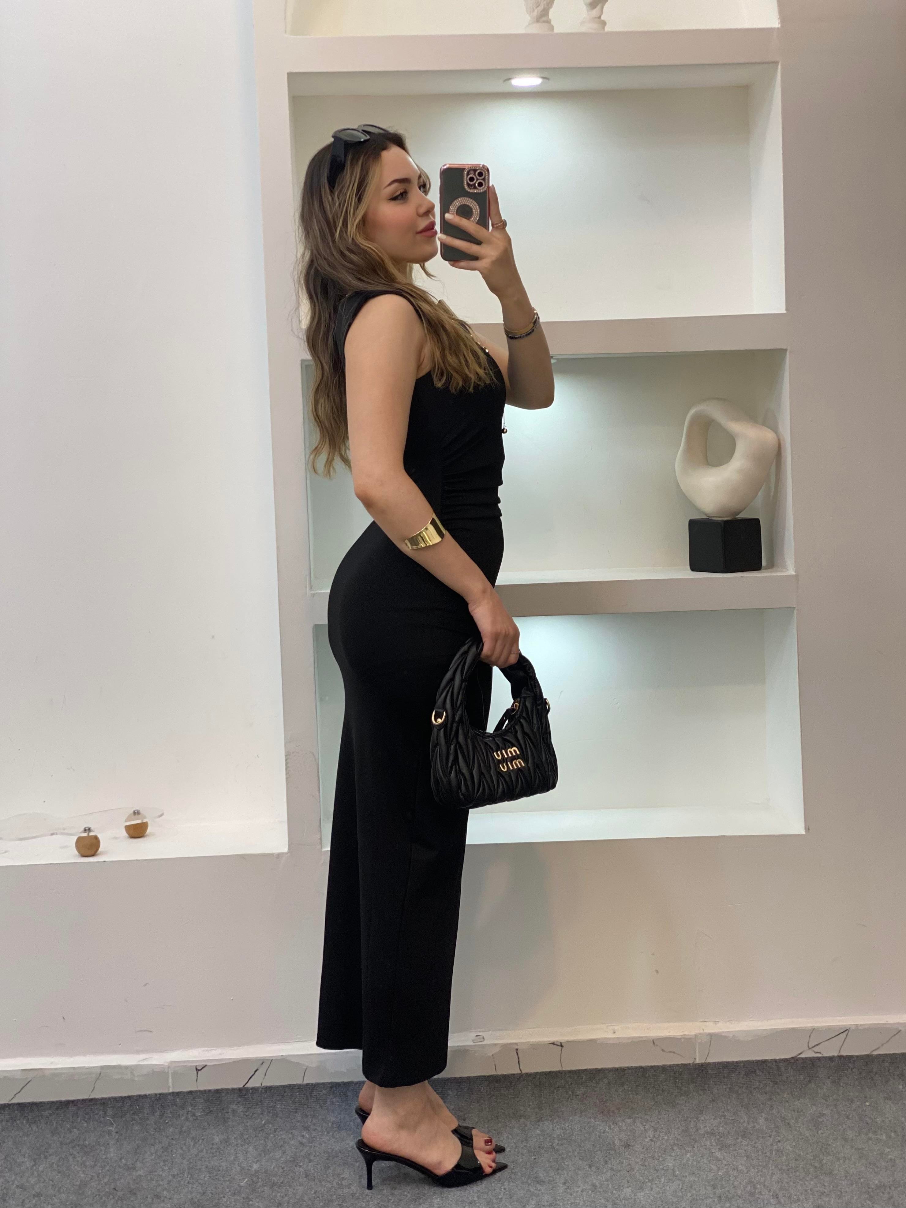 Siyah Omuz Gold Tokalı Elbise