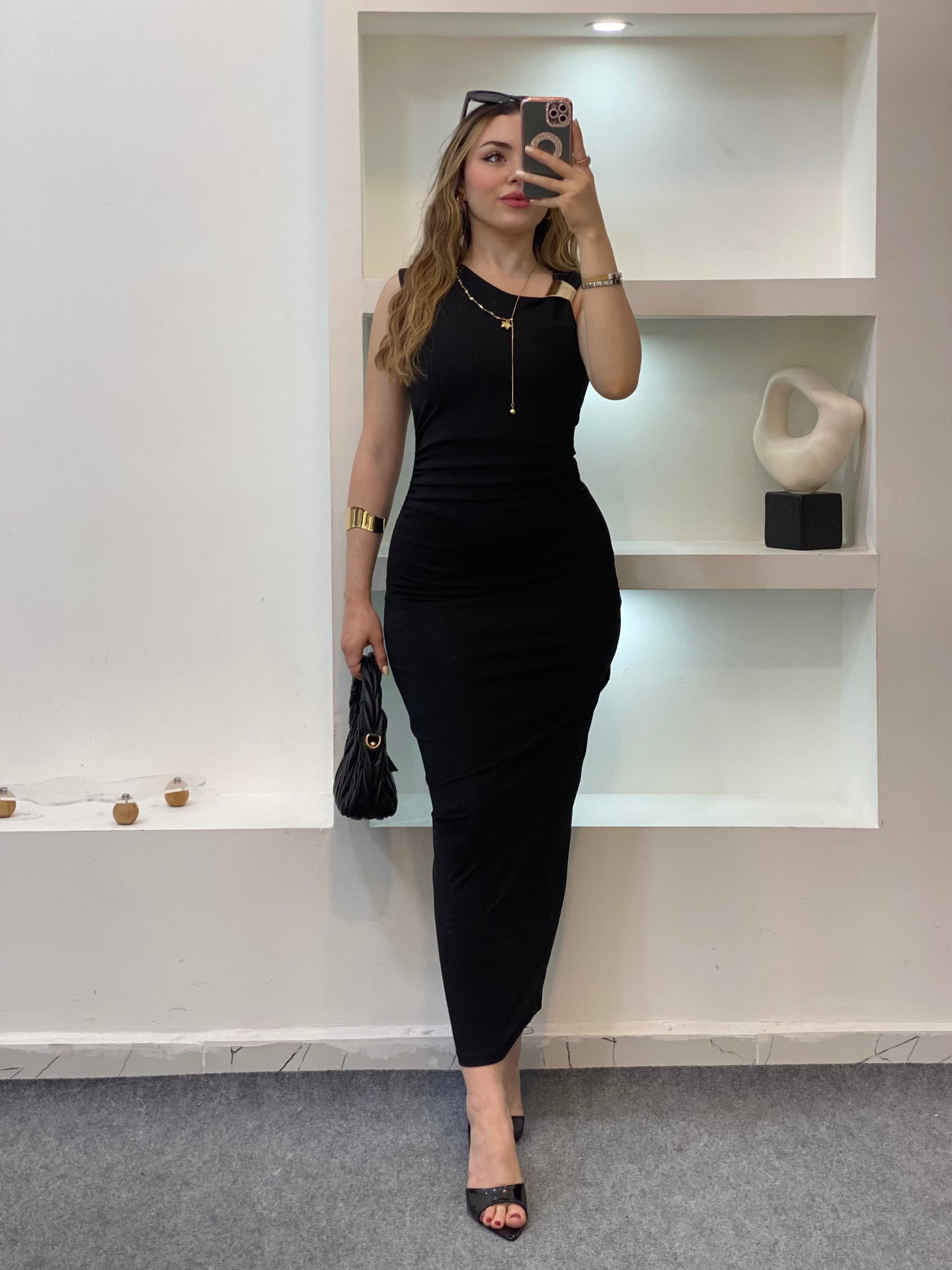 Siyah Omuz Gold Tokalı Elbise