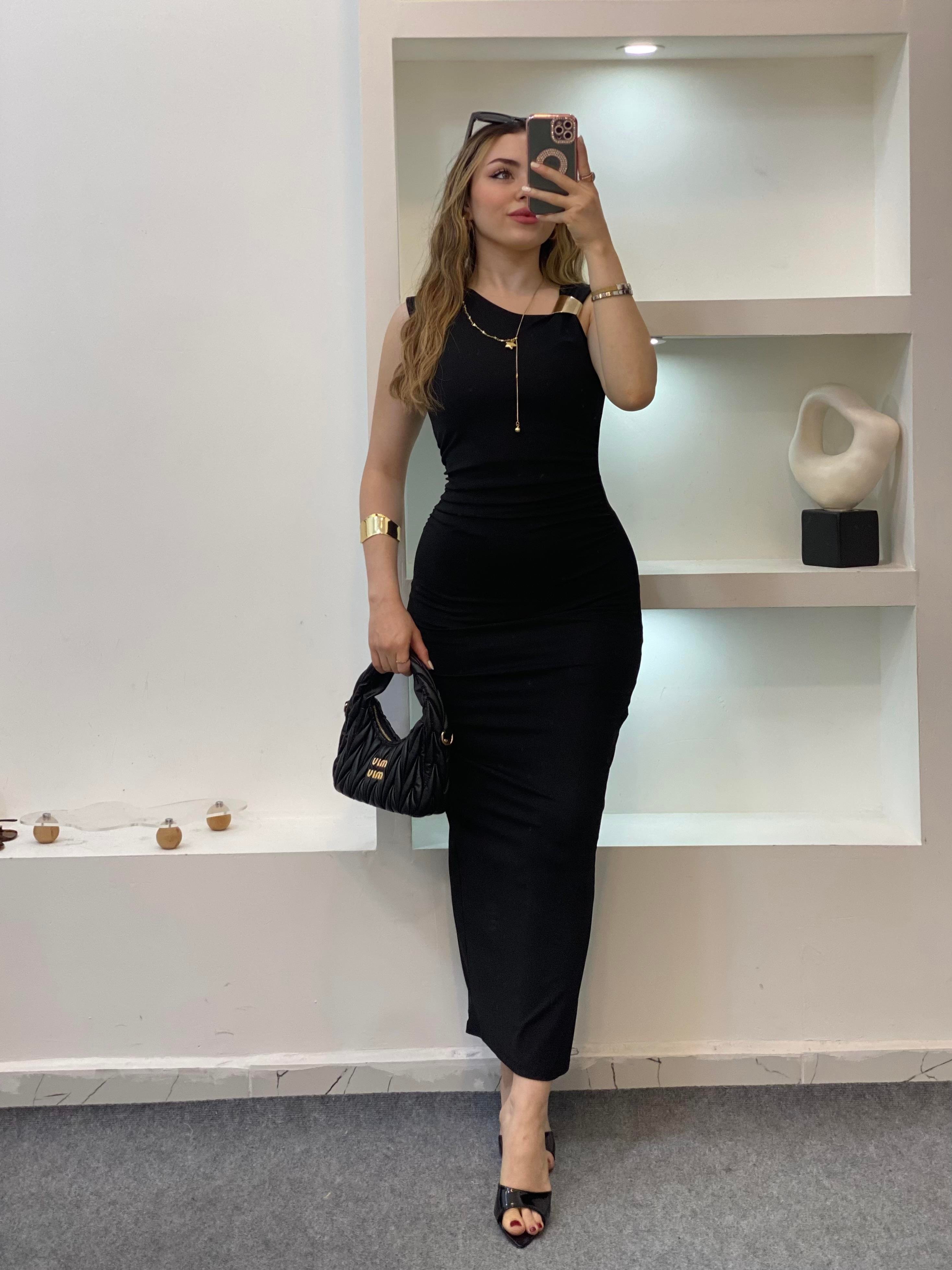 Siyah Omuz Gold Tokalı Elbise