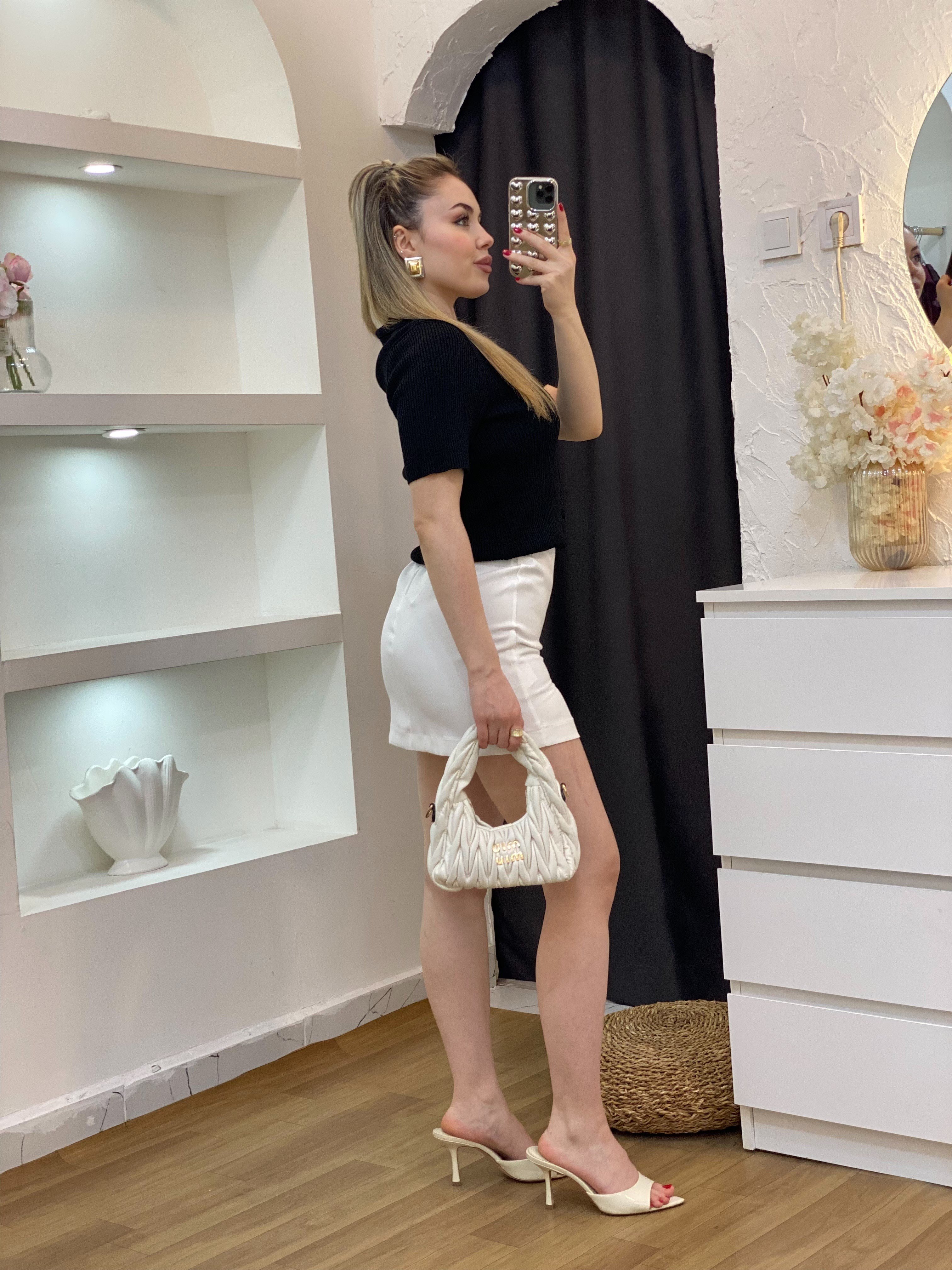Siyah Önü Desenli Elit Triko Bluz