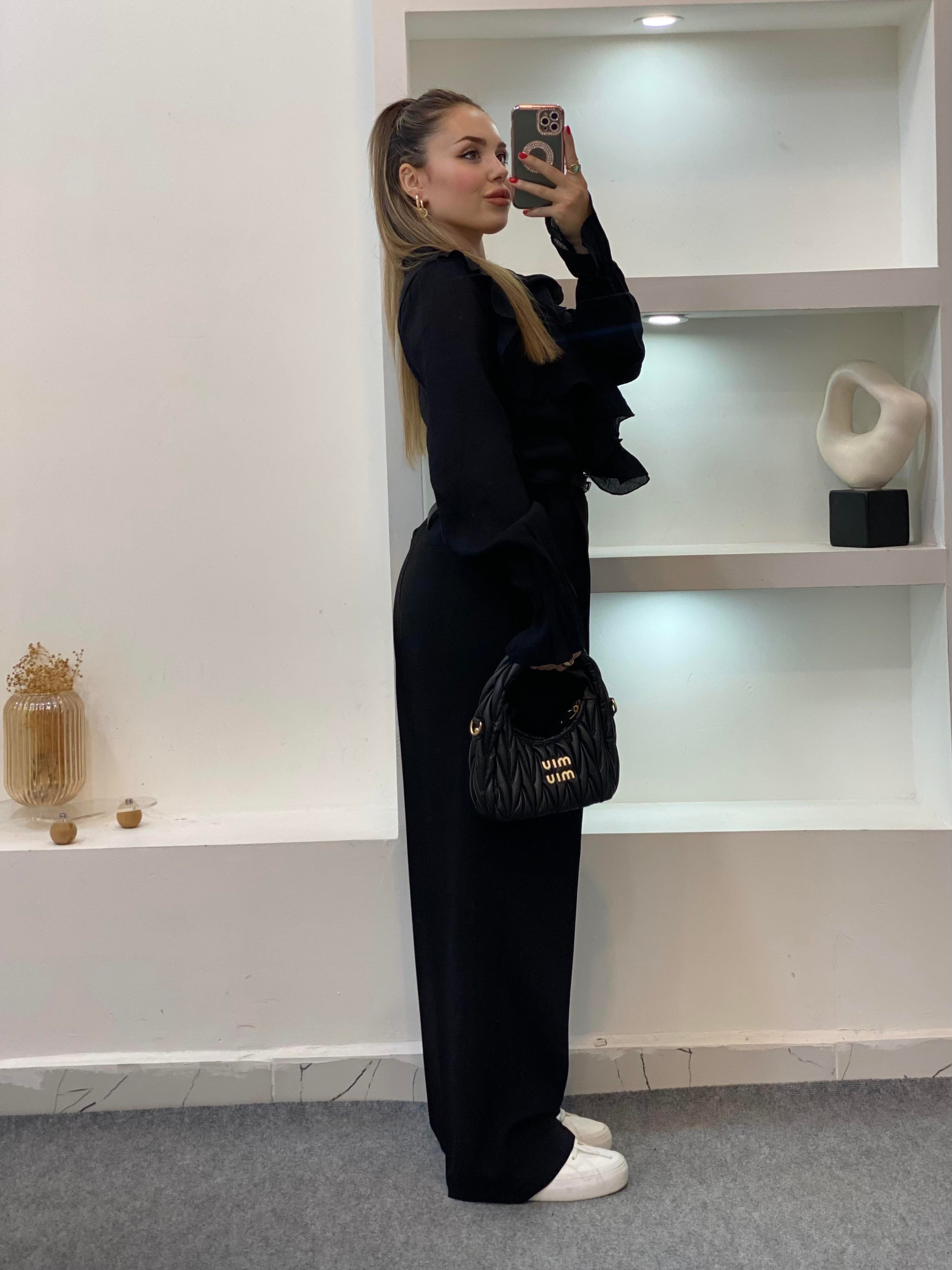Siyah Premium Kalite Volanlı Bluz