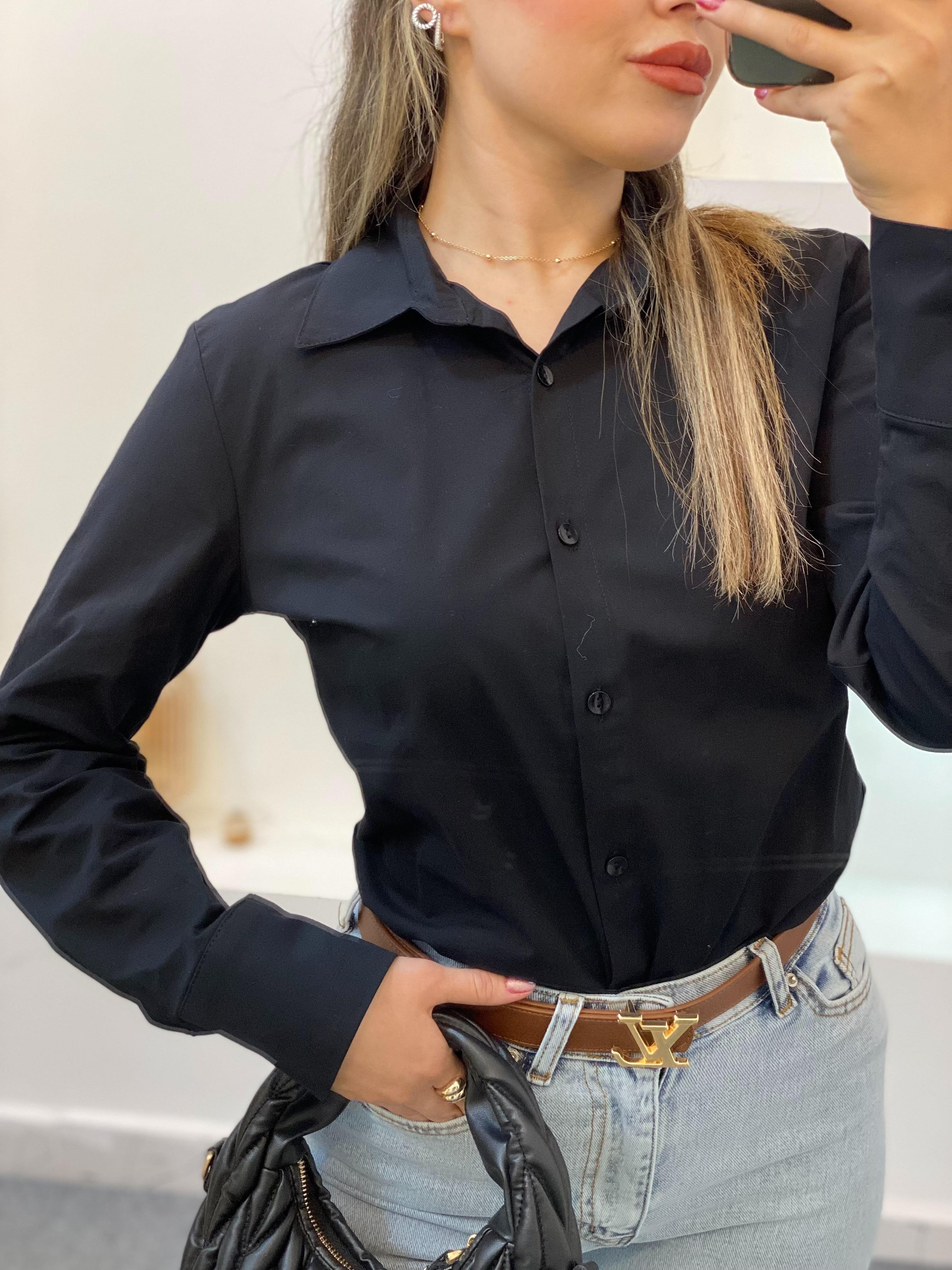 Siyah Uzun Kol Fit Gömlek 