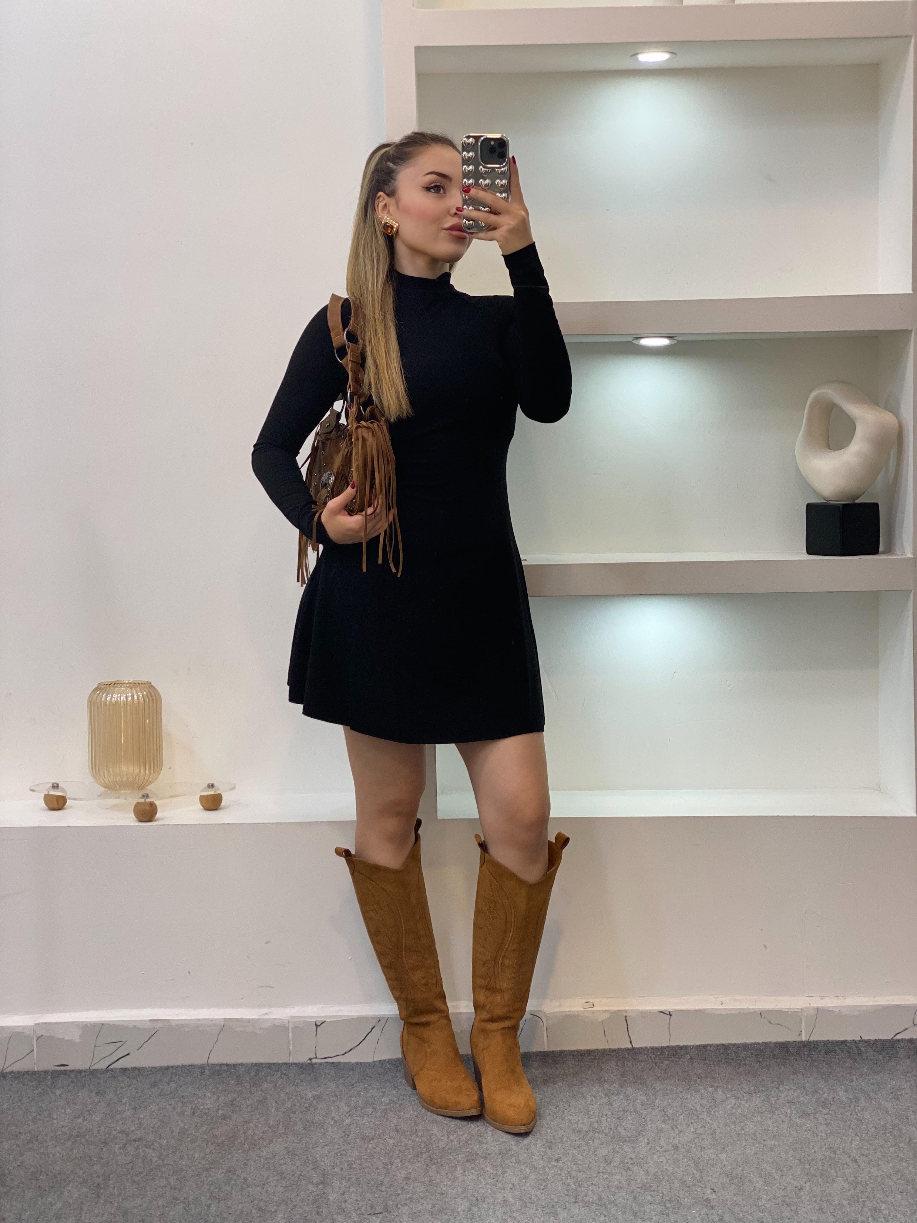 Siyah Yarım Boğazlı Modal Elbise