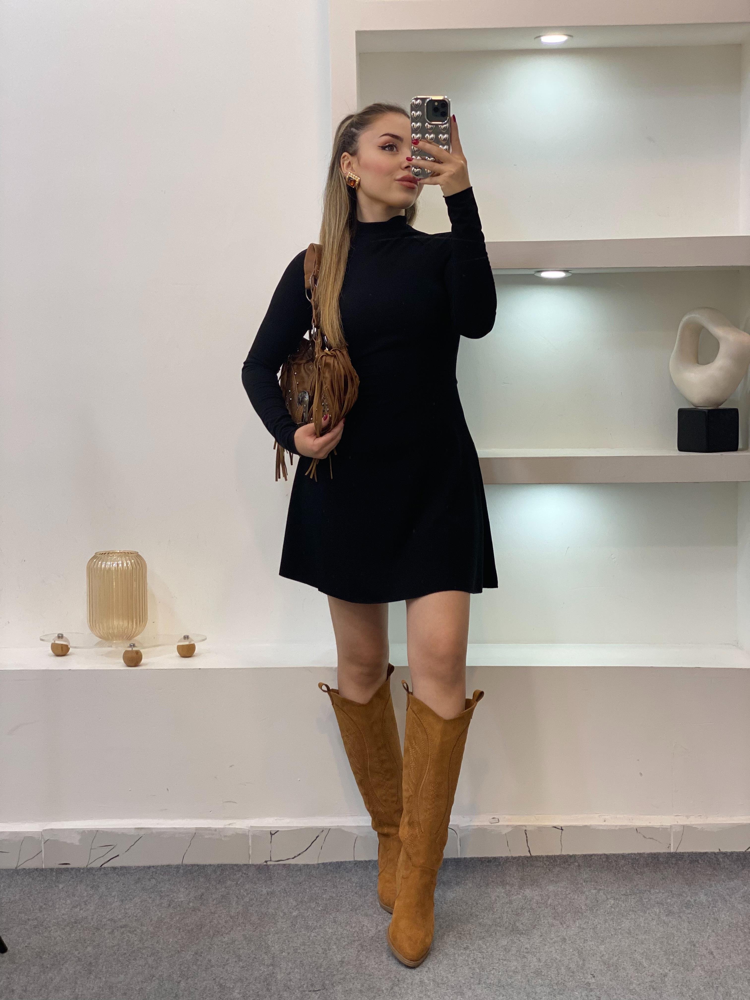 Siyah Yarım Boğazlı Modal Elbise