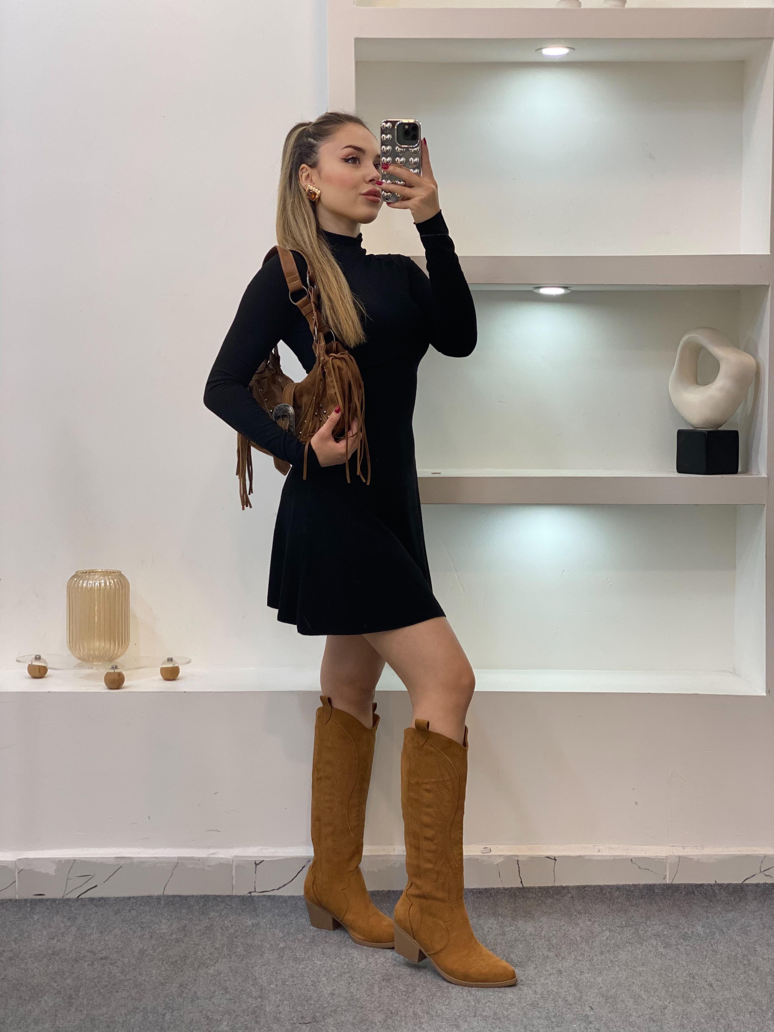 Siyah Yarım Boğazlı Modal Elbise