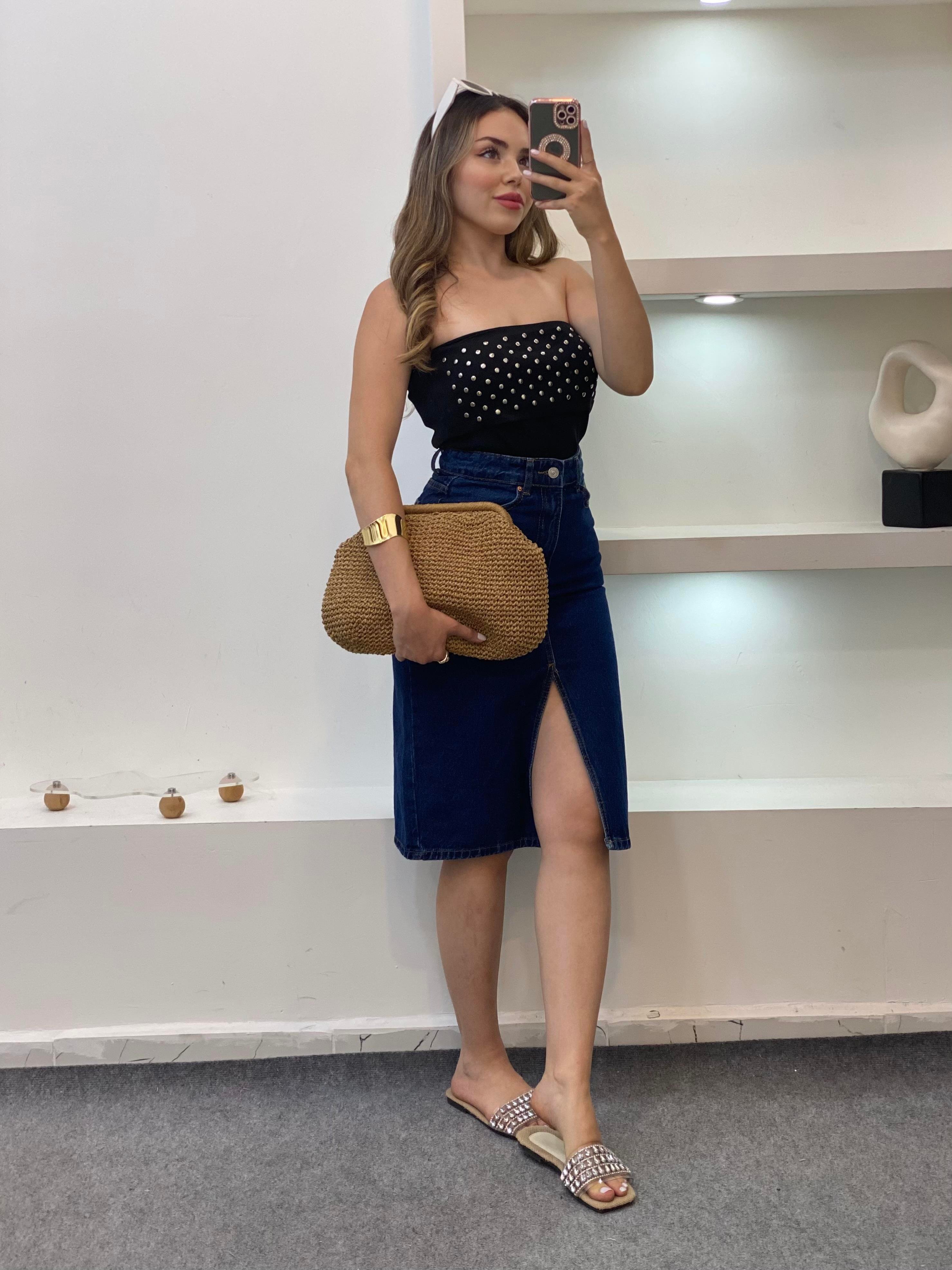 Siyah Zımbalı Straplez Triko Bluz