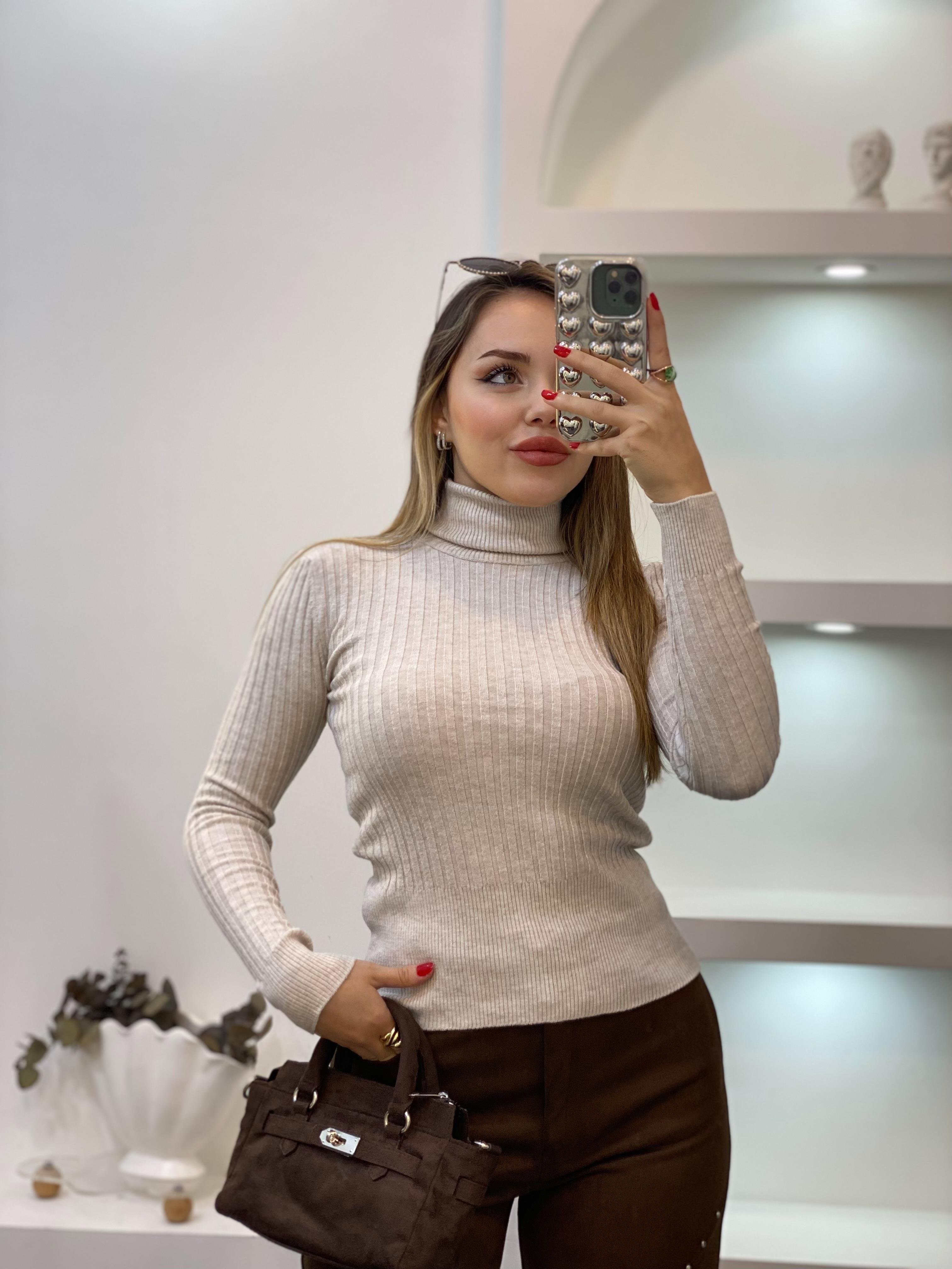 Taş Renk Balıkçı Yaka Triko