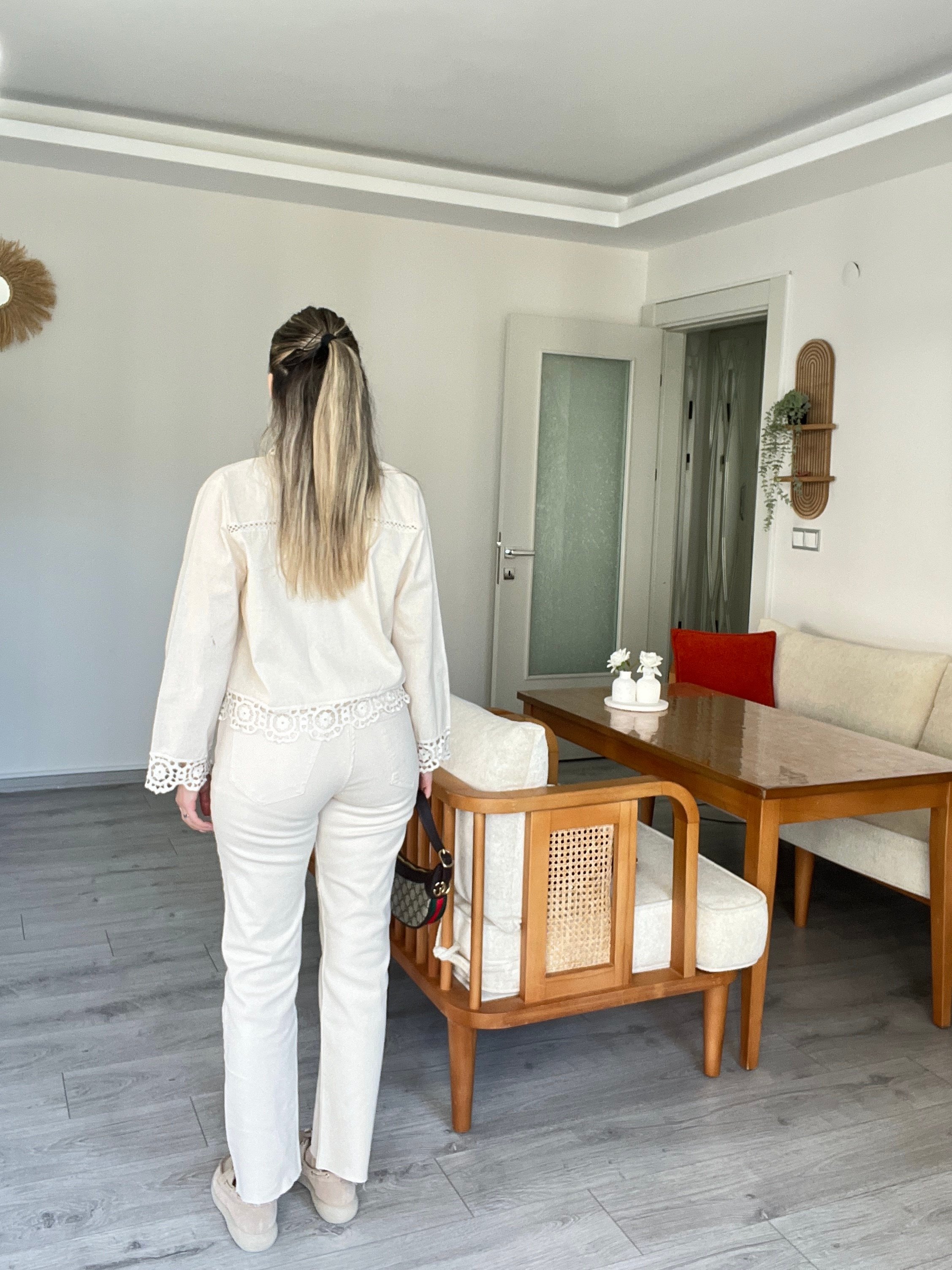 Tasarım Bej Motifli Ceket
