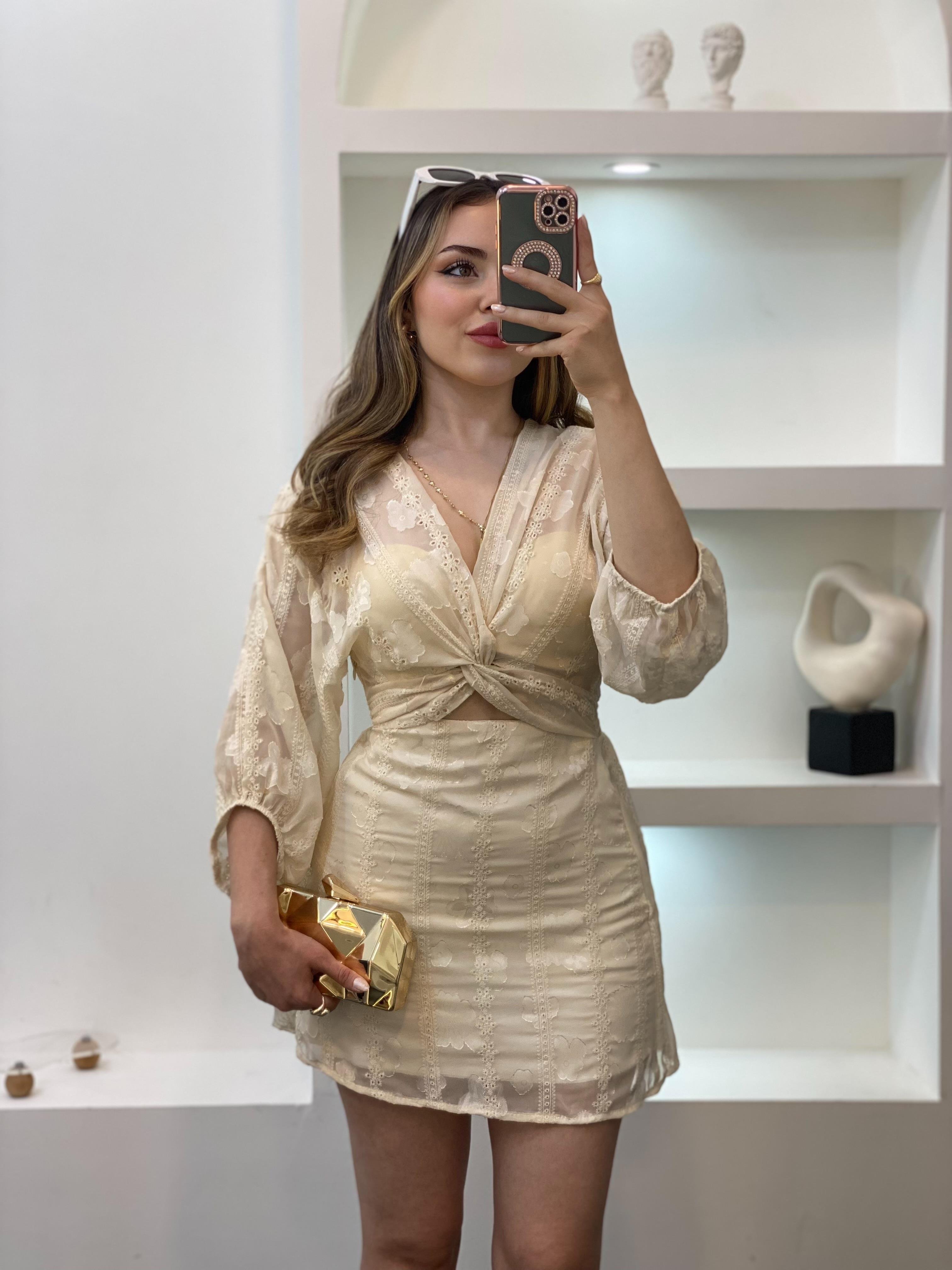 Transparan Mini Dekolteli Elbise 