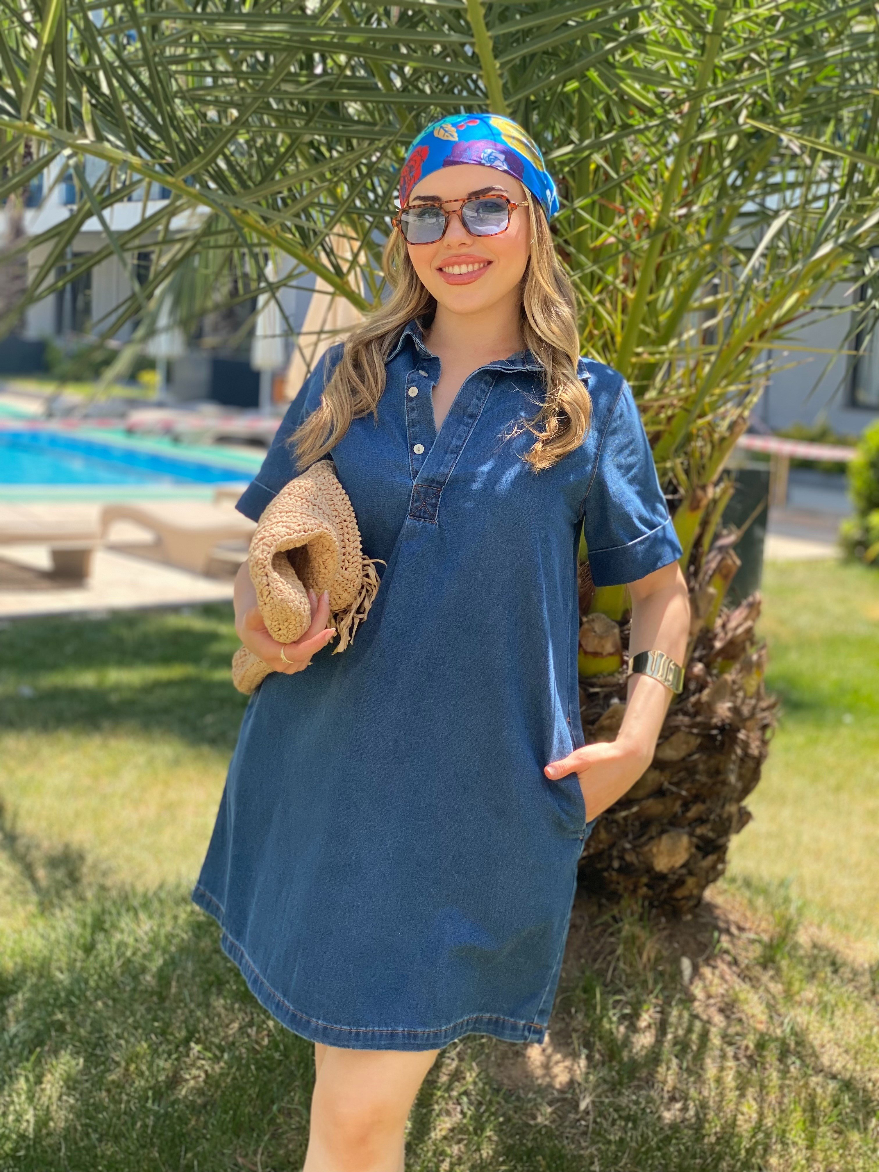 Yaka Düğmeli Denim Elbise