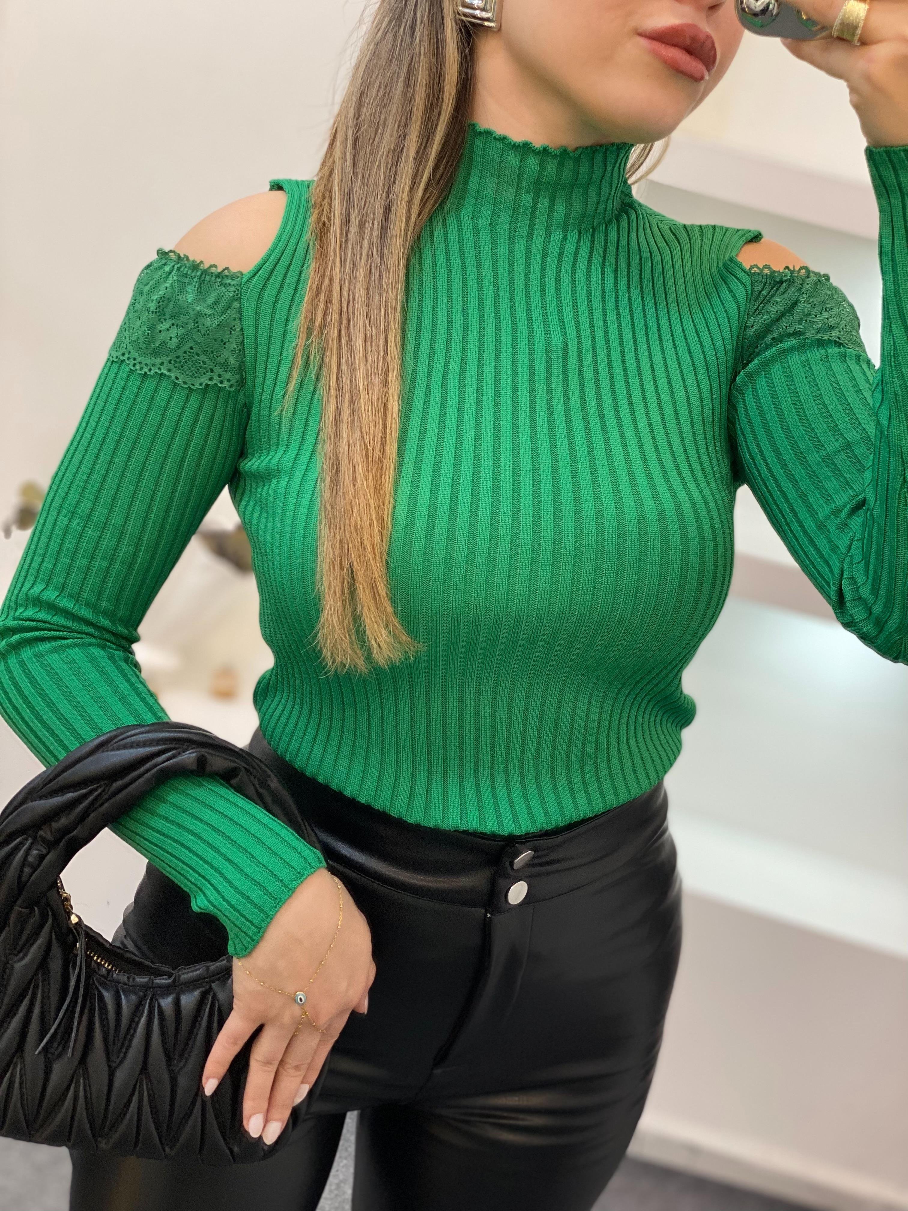 Yeşil Omuz Pencereli Model Triko Bluz