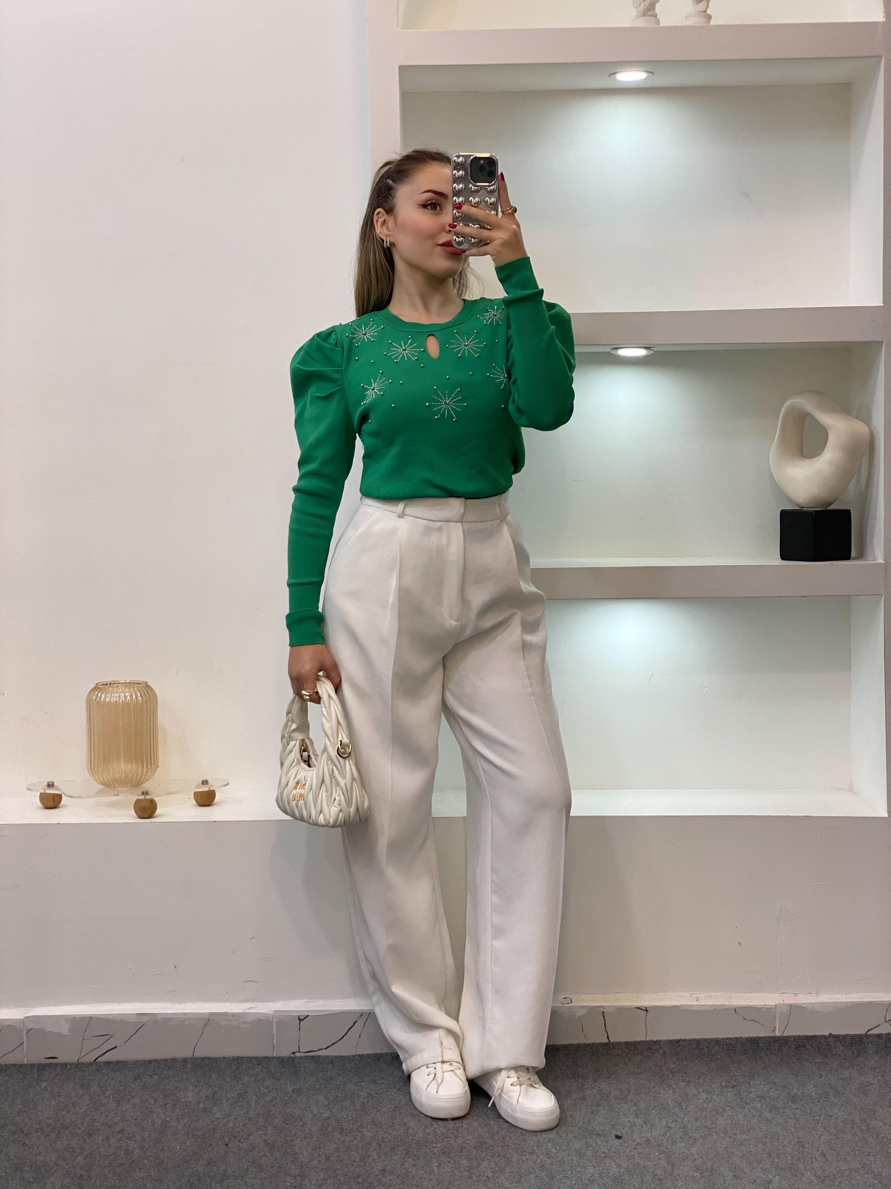 Yeşil Önü Mini Pencereli Taşlı Triko Bluz