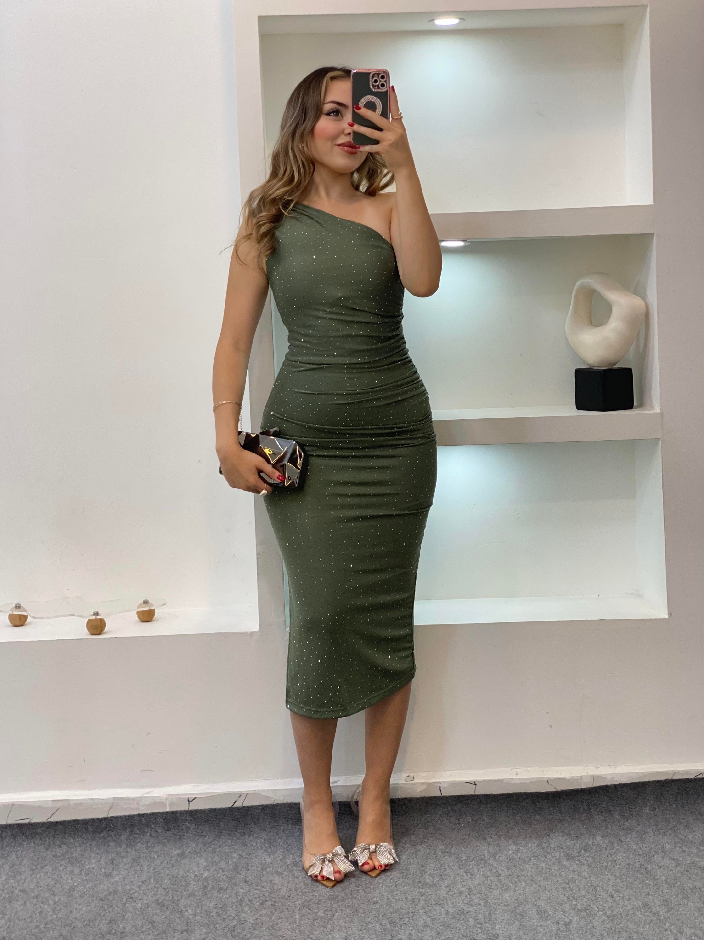 Yeşil Parıltılı Taşlı Elbise