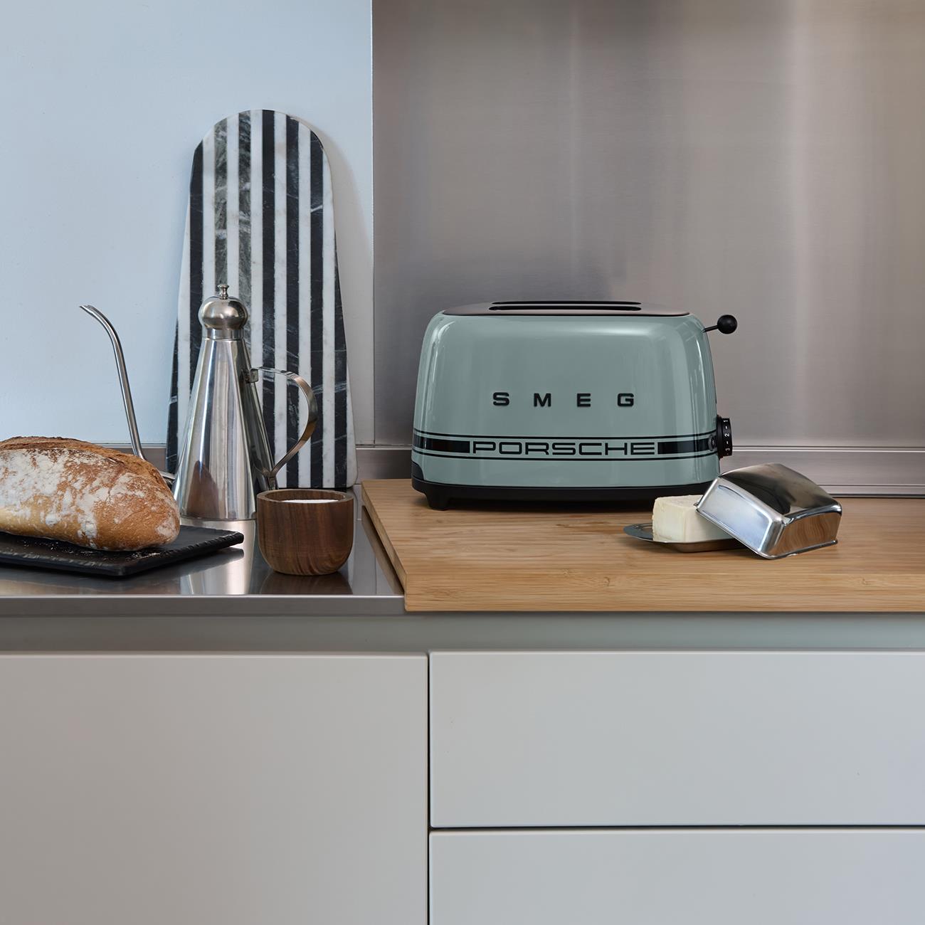 PORSCHE X SMEG TSF01PSGEU RETRO EKMEK KIZARTMA MAKİNESİ
