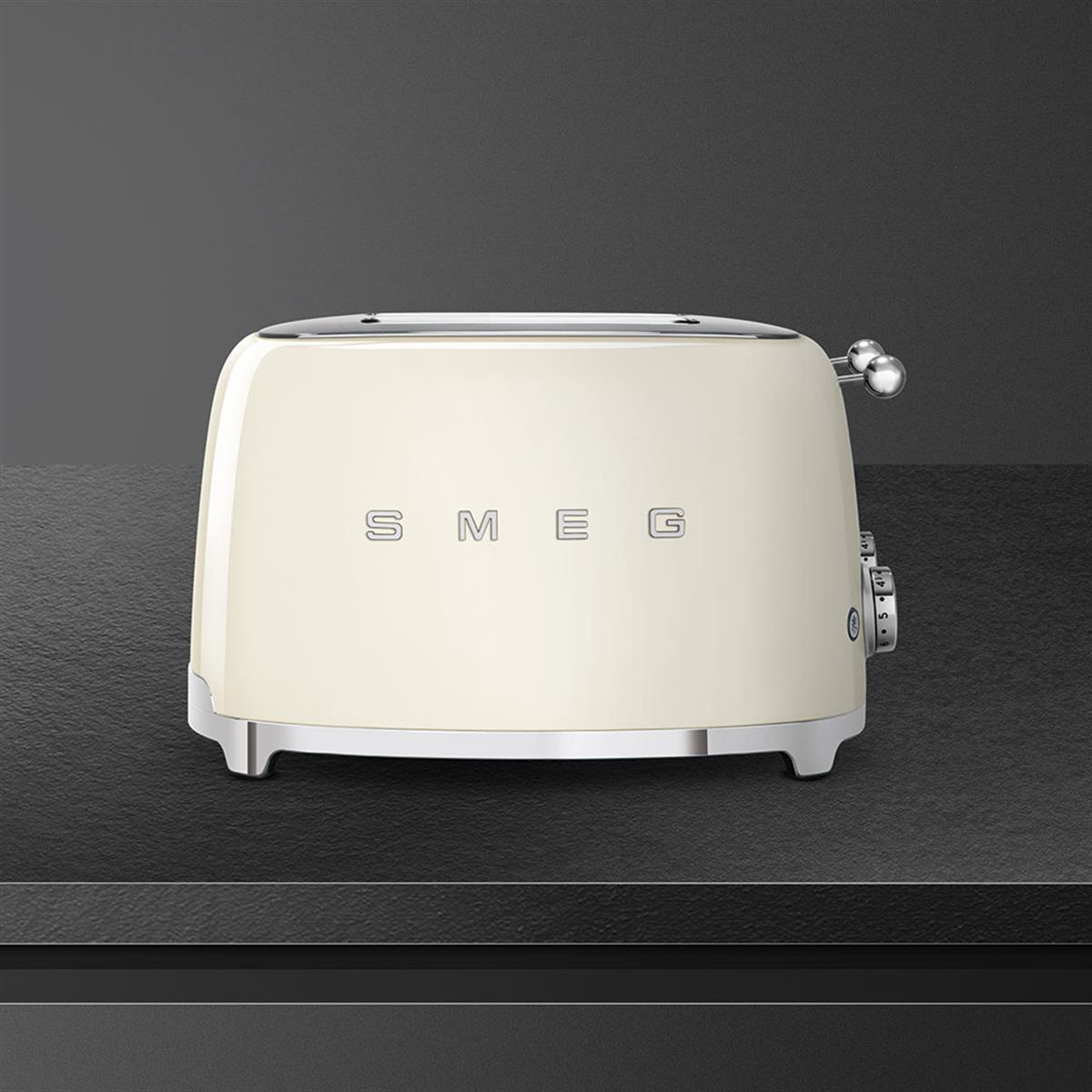 SMEG 4X4 DİLİMLİ KREM EKMEK KIZARTMA MAKİNESİ TSF03CREU
