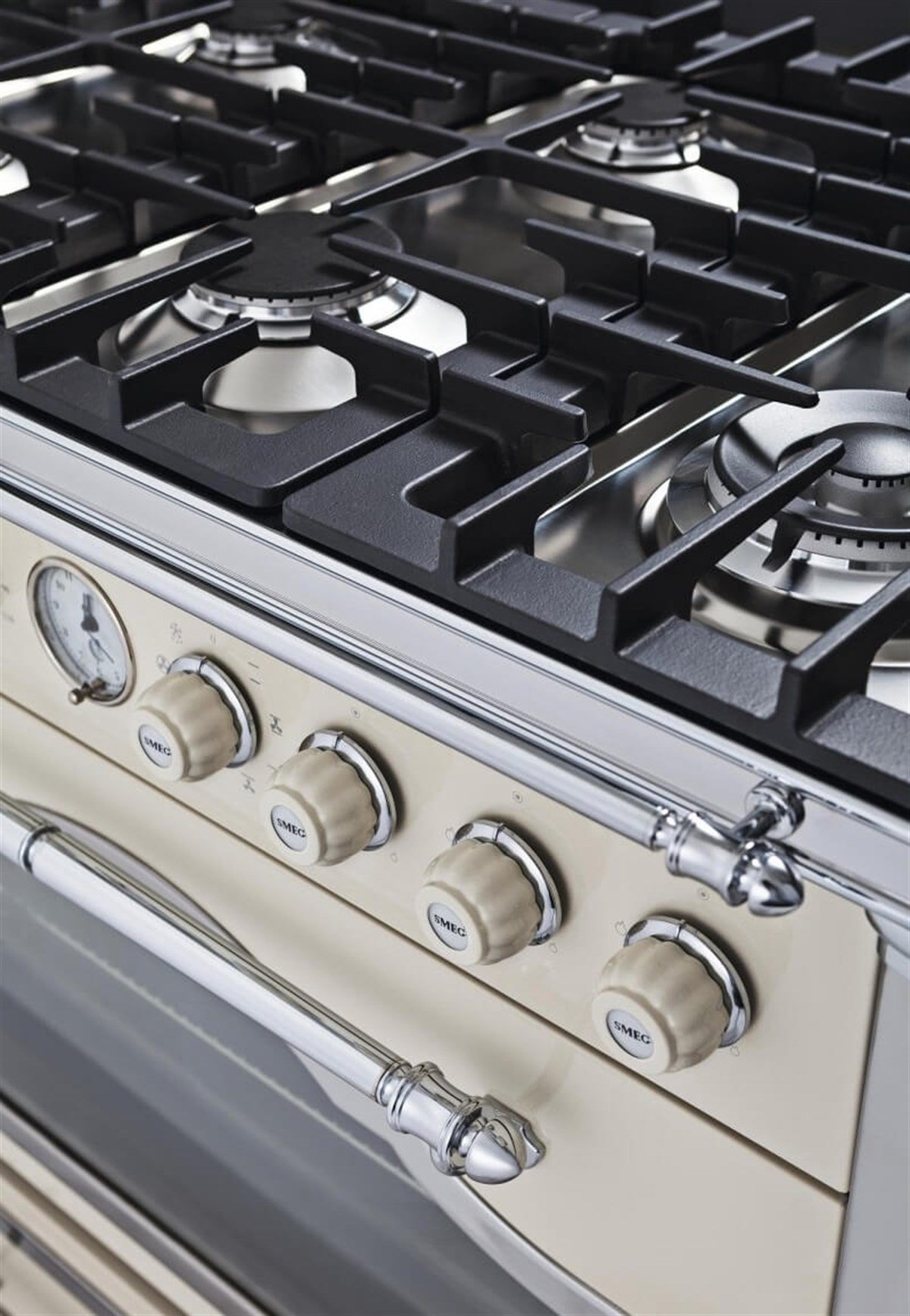 SMEG CC9GPX COTRİNA GÜMÜŞ ESTETİK KREM 90 CM KUZİNE FIRIN