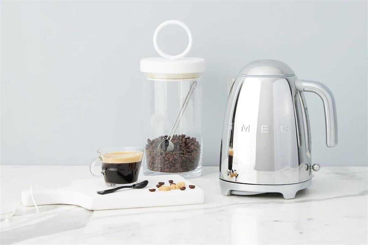 SMEG ÇELİK ISI AYARLI SU ISITICI – KETTLE- KLF04SSEU