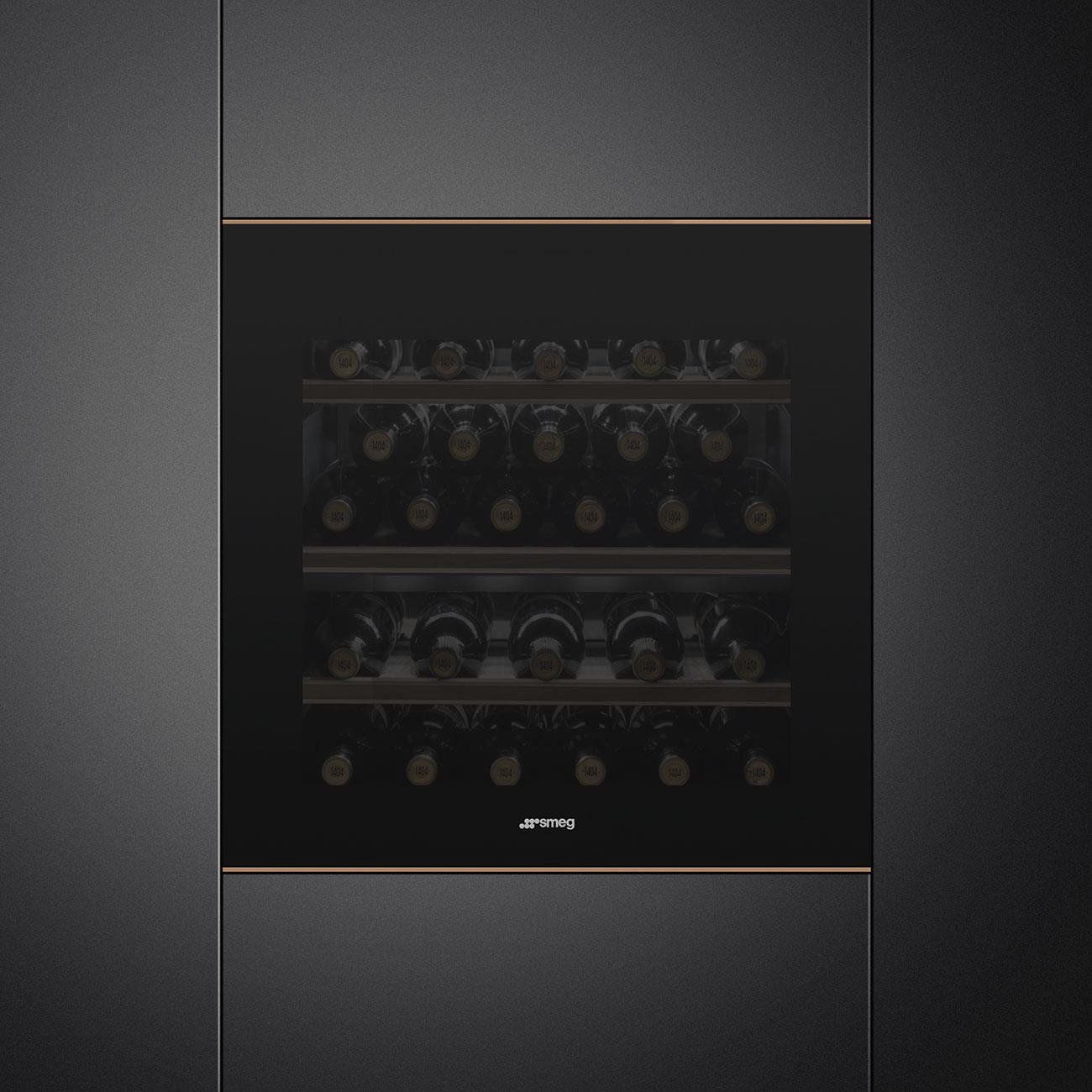 Smeg Şarap soğutucu Dolce Stil Novo 60 cm CVI638RN3