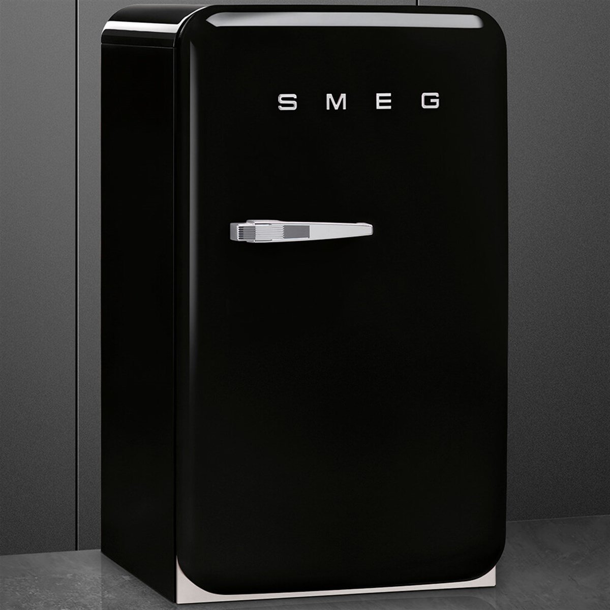 SMEG SİYAH BUZDOLABI FAB10HRBL FAB10HLBL