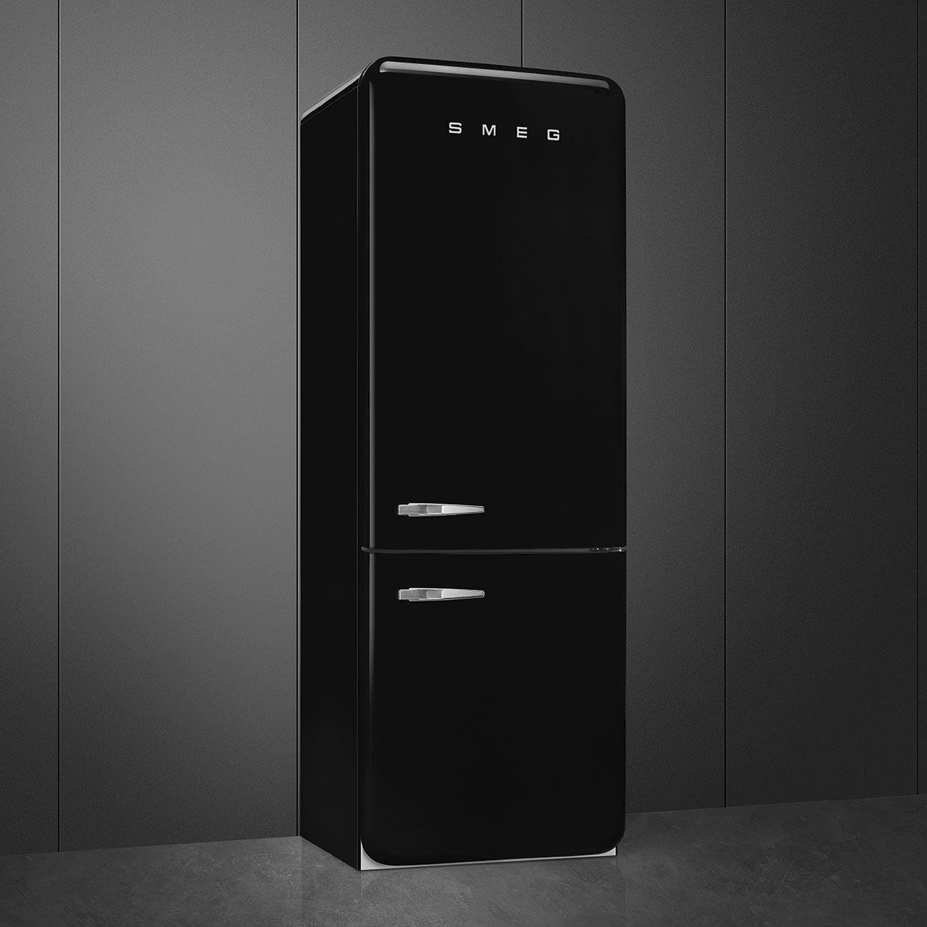SMEG SİYAH FAB38RBL5 FAB38LBL5 BUZDOLABI