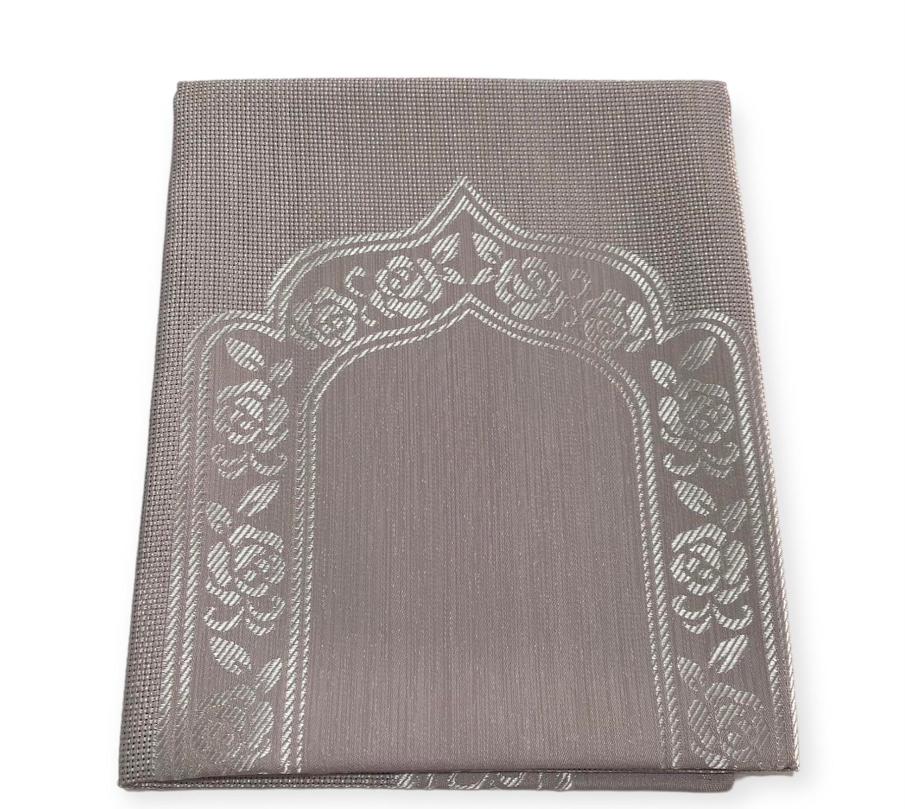 Sarra Pano Seccade Mürdüm