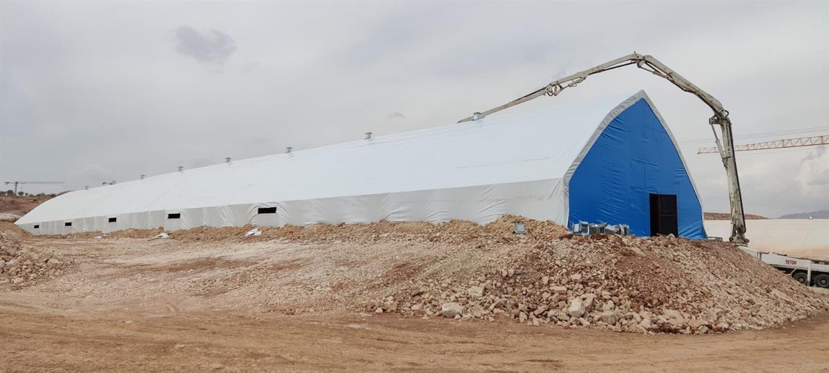 Büyükbaş Hayvan Çadırları 77m*13m