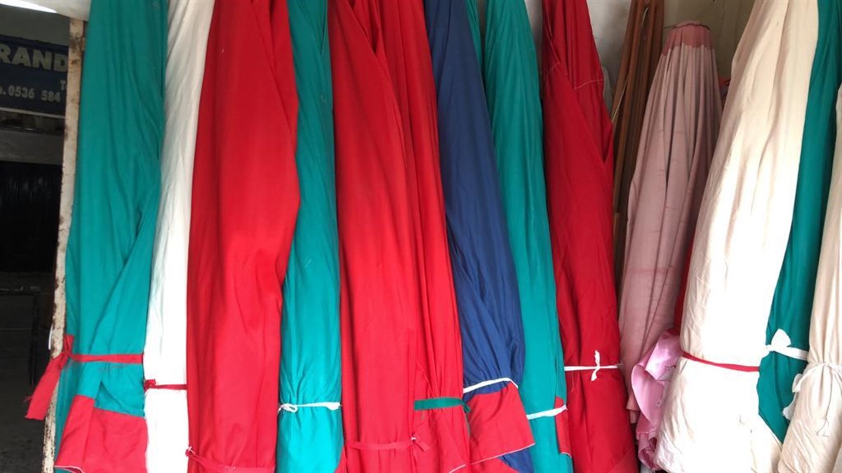 Tek Kanat 150cm Çift Açılır Pazarcı Şemsiyesi