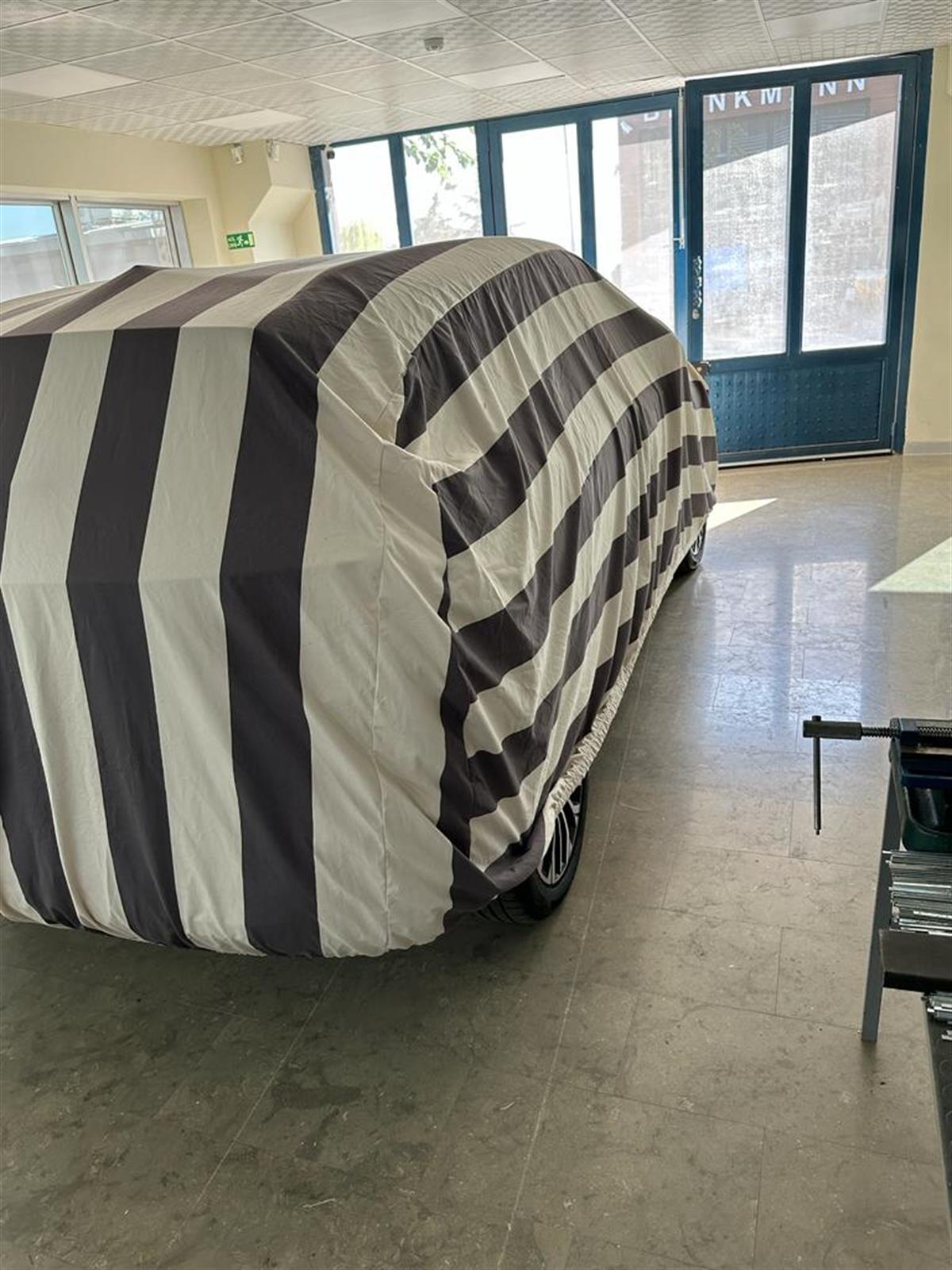 Toog  Araç Örtüsü Oto Branda