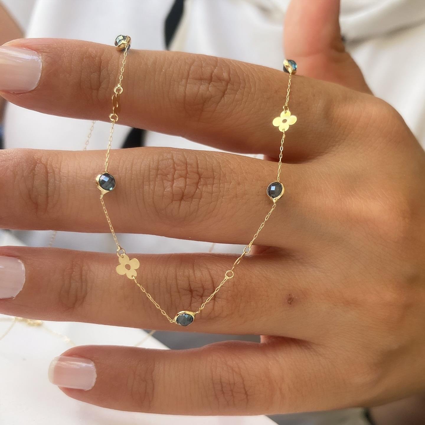 14k Altın Mavi Taşlı Çiçek Zincir Kolye