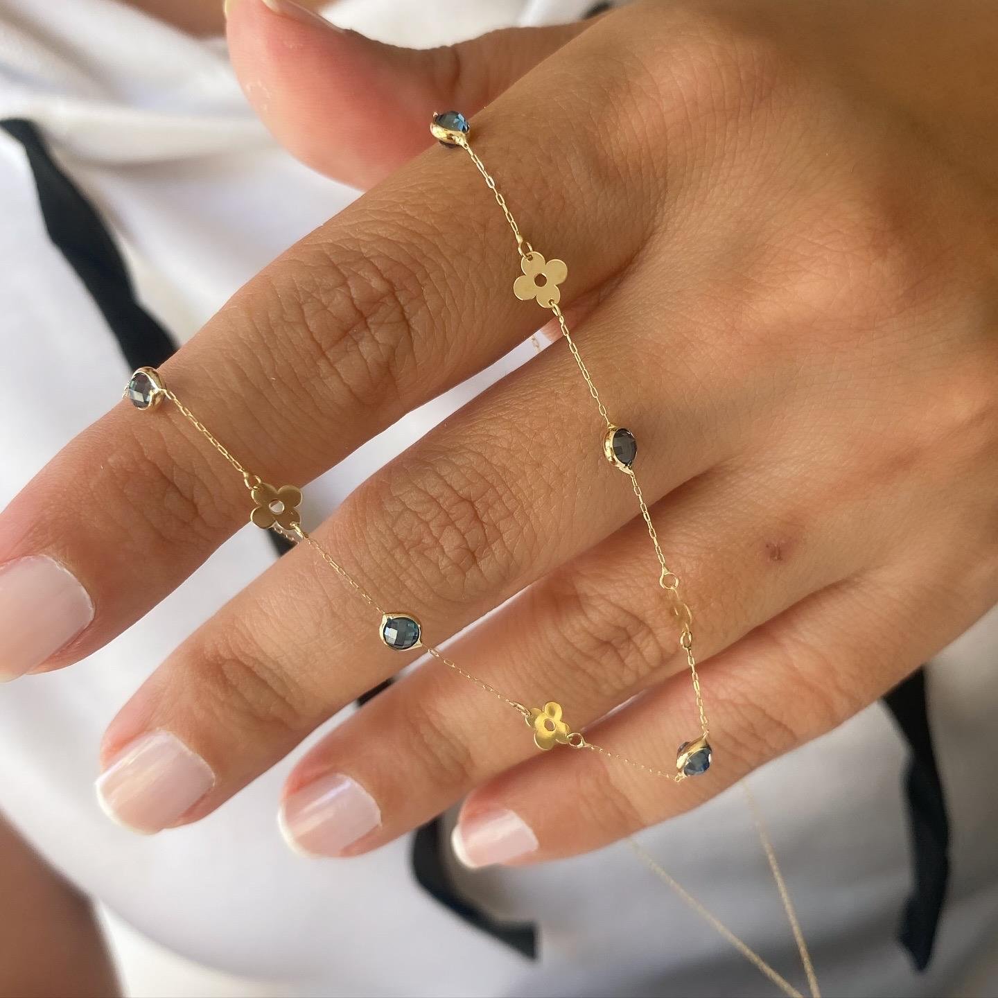 14k Altın Mavi Taşlı Çiçek Zincir Kolye
