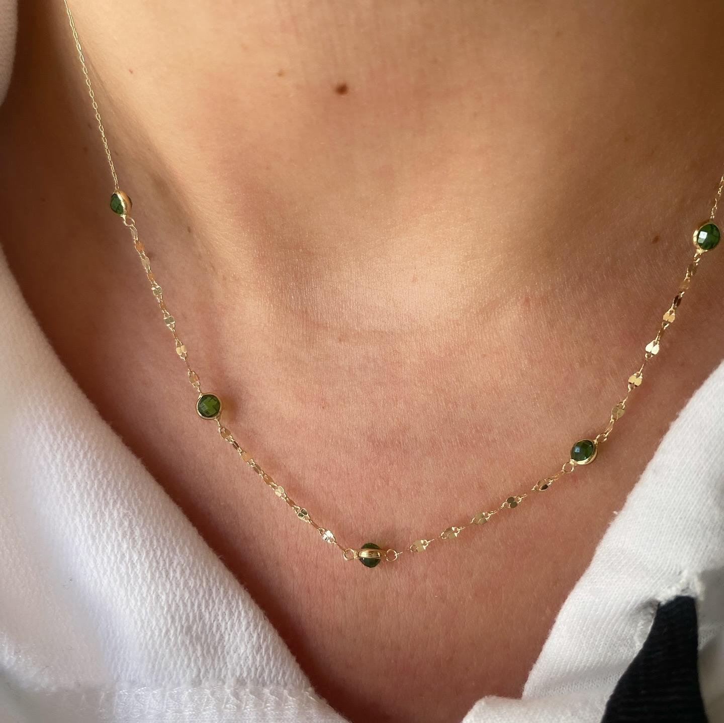 14k Altın Yeşil Taşlı Zincir Kolye