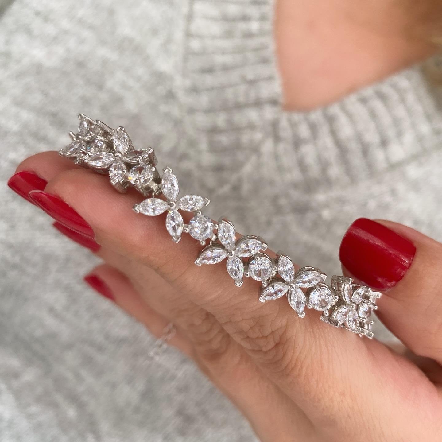 925 Ayar Gümüş Taşlı Bileklik 