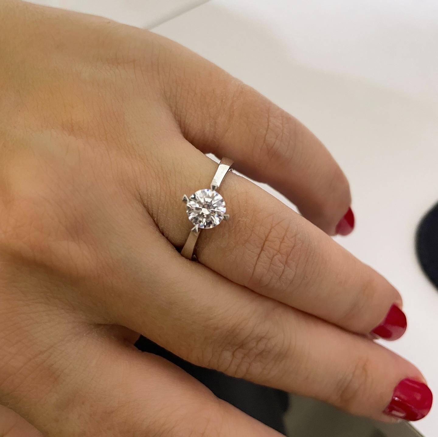 925 Ayar Swarovski Taşlı Gümüş Tektaş Yüzük