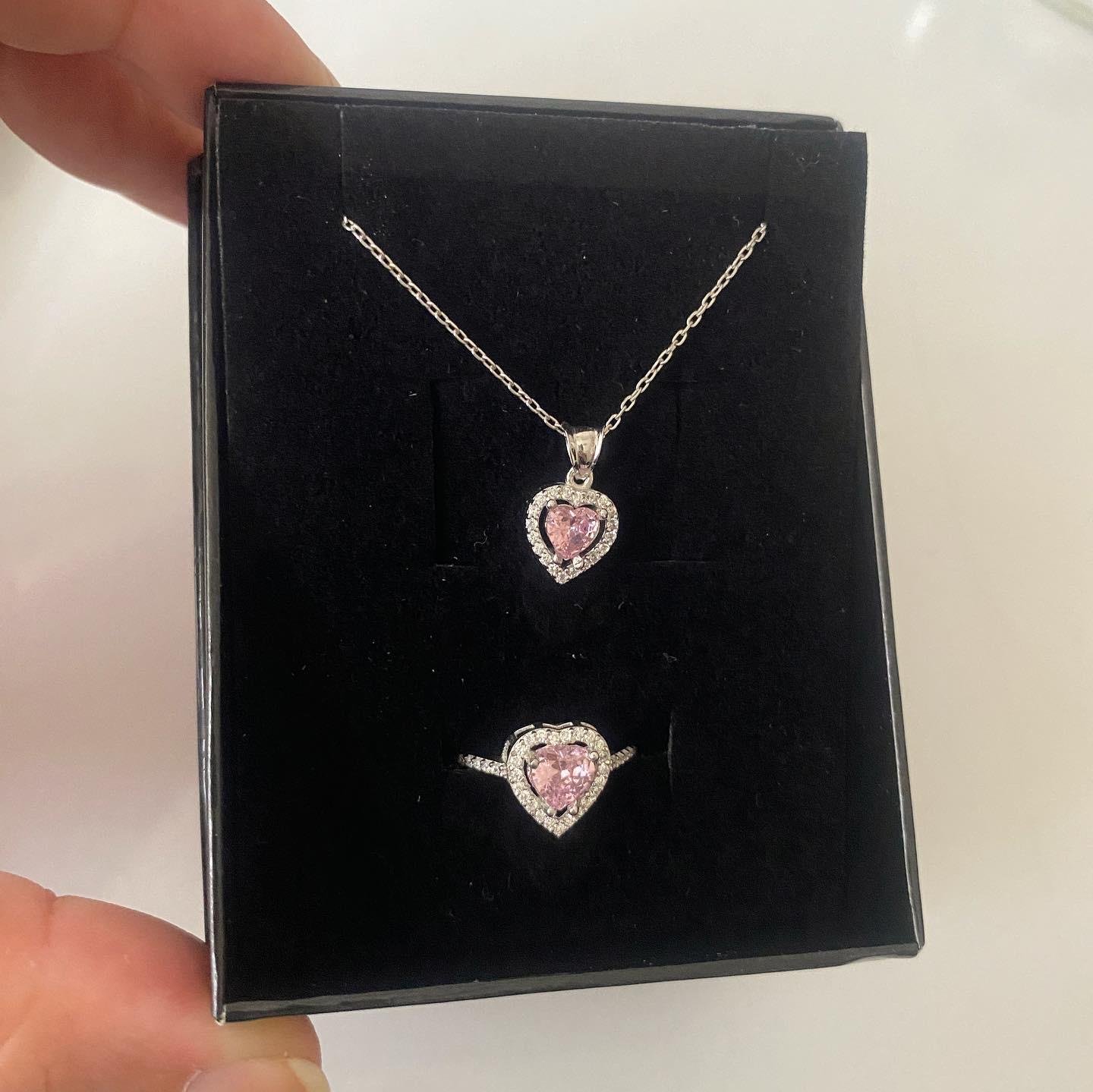Pembe Taşlı Gümüş Kolye ve Yüzük Seti